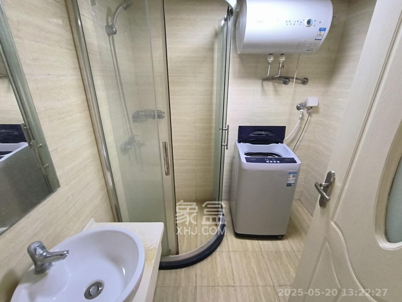 万芙锦城  1室1厅1卫   1800.00元/月室内图