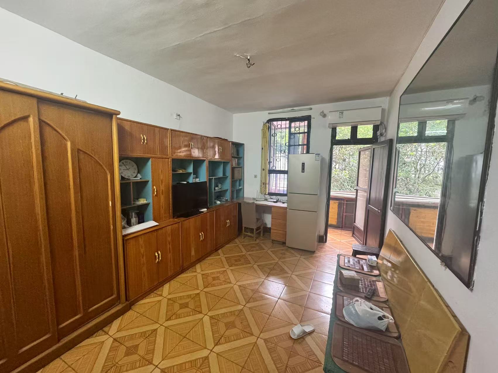 针织新村小区(内衣厂家属楼) 2室1厅1卫 500.0元/月 针织新村小区(内衣厂家属楼) 2室1厅1卫 500.0元/月室内图