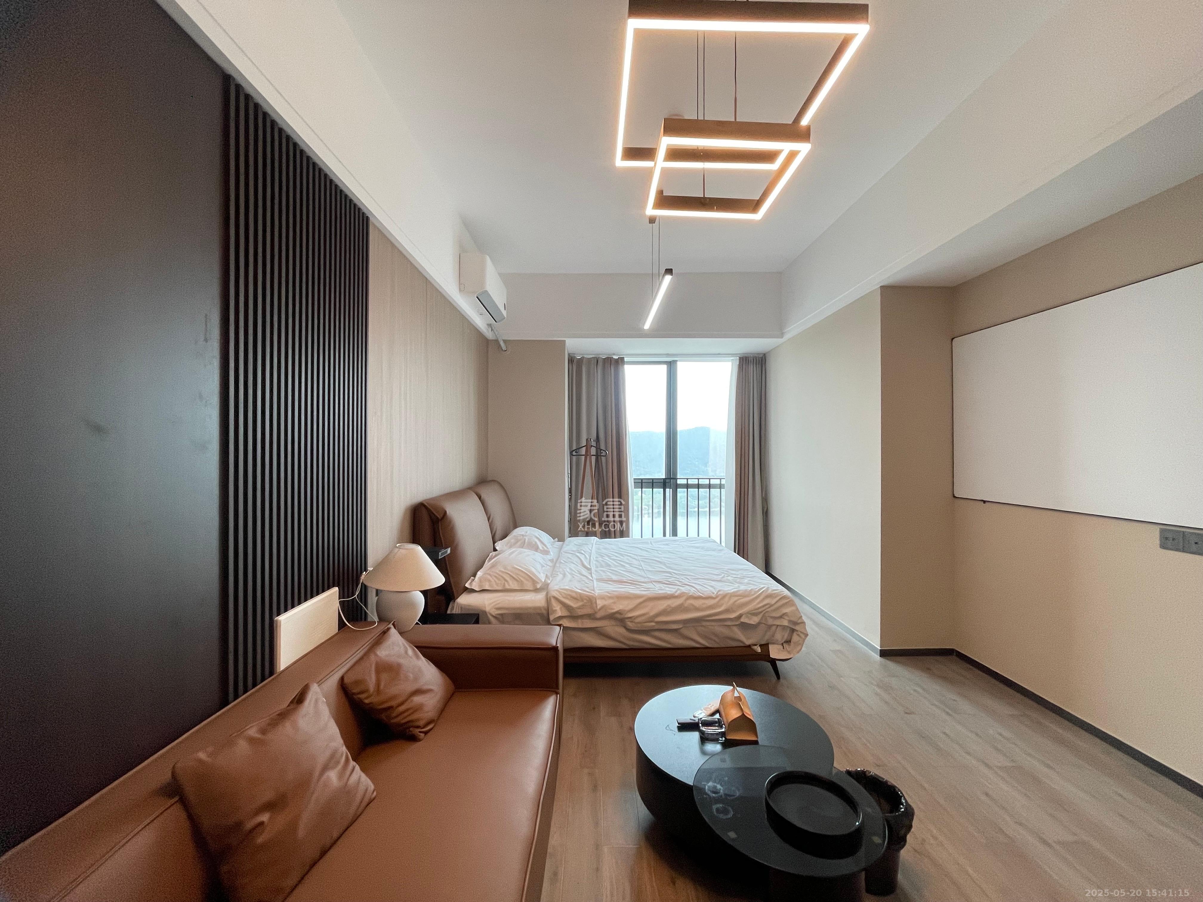 中建宝铂公馆  1室1厅1卫   2100.00元/月室内图1