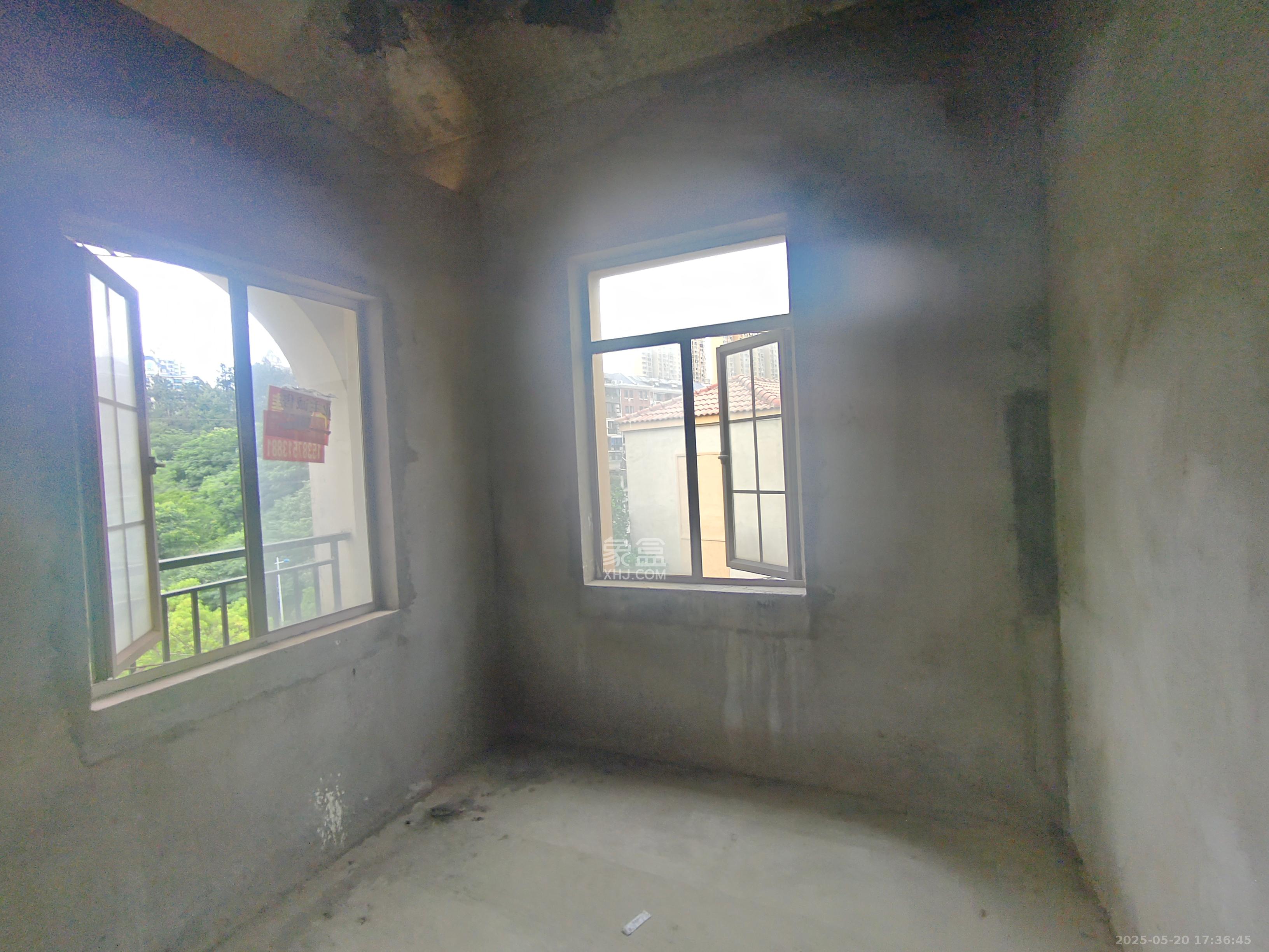 卓越蔚蓝海岸一期  1室0厅0卫   4000.00元/月室内图