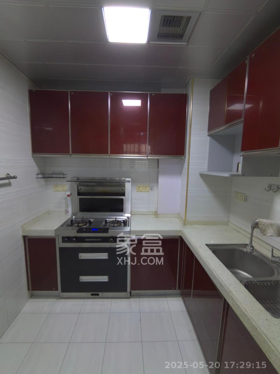 湘峰广场 2室2厅1卫 1300.0元/月 湘峰广场 2室2厅1卫 1300.0元/月室内图