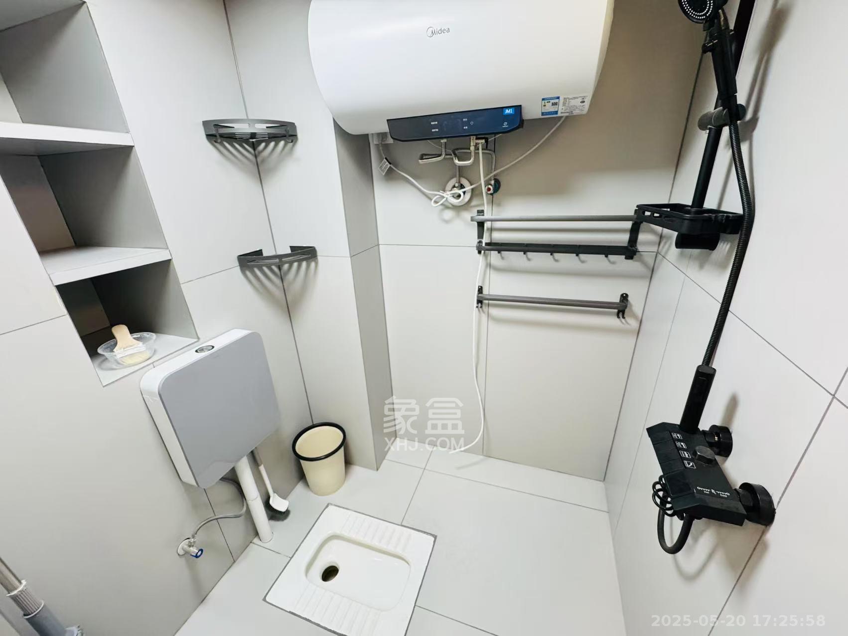 力高凤凰新天  2室1厅1卫    2500.0元/月室内图