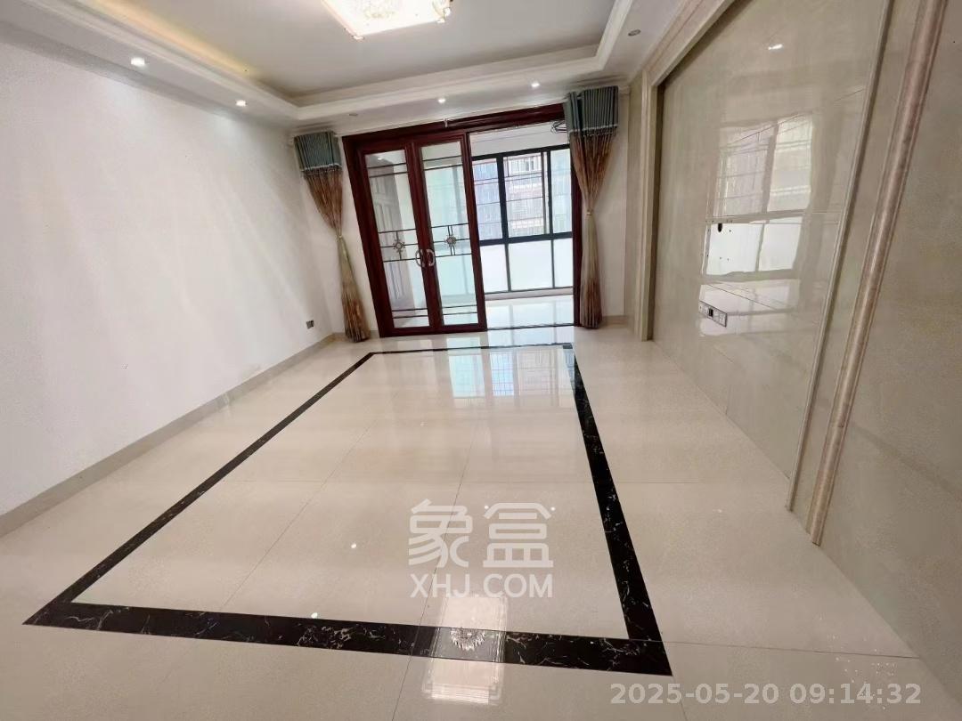 芙蓉铭都  3室2厅2卫   1000.00元/月室内图