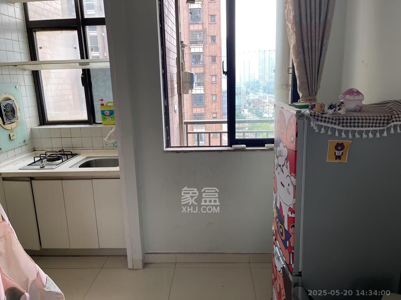 华润凤凰城一期  1室1厅1卫   1500.00元/月室内图