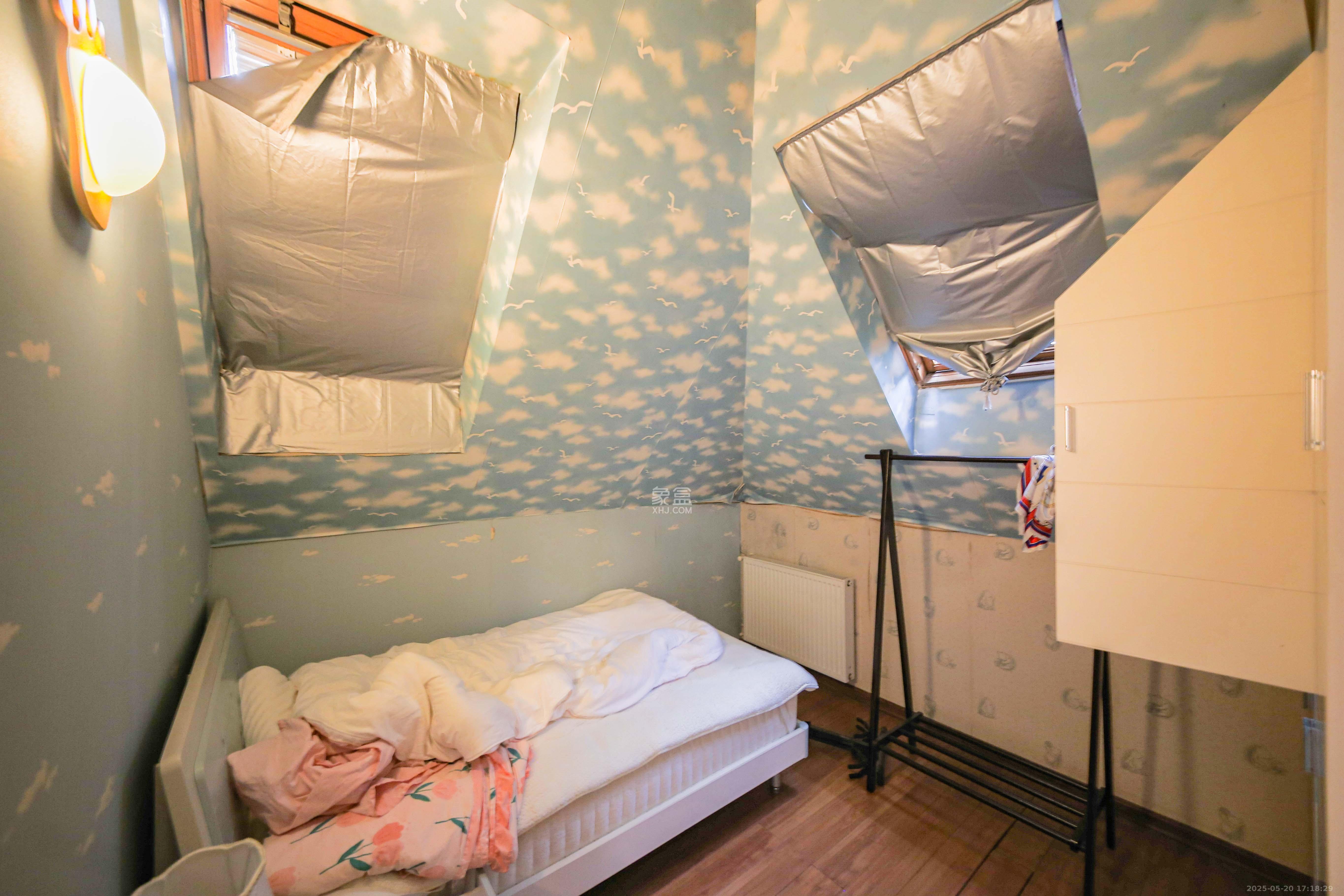 奥林匹克花园  4室2厅2卫    110.0万 奥林匹克花园  4室2厅2卫    110.0万卧室