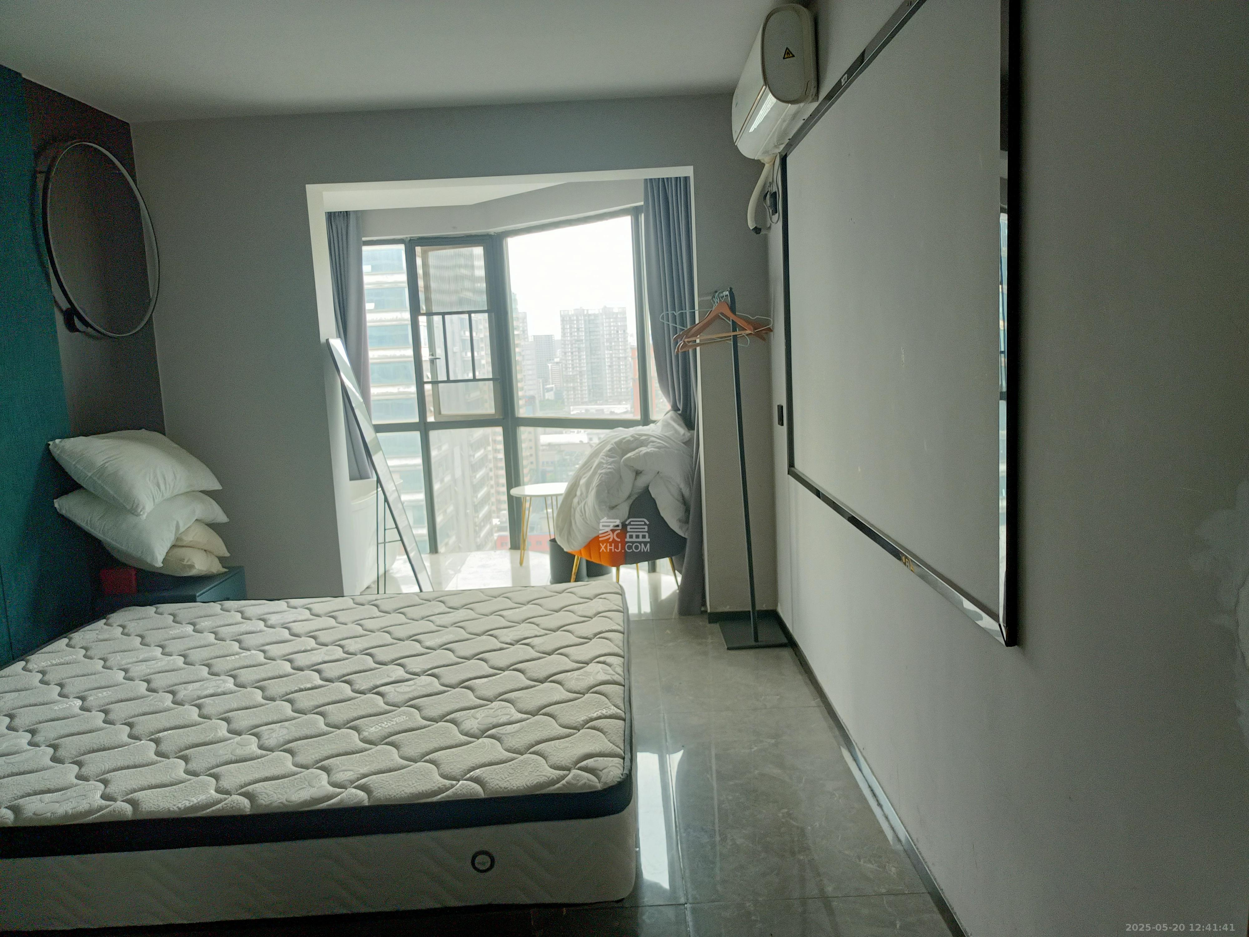 五一大道202(中环壹世界) 3室2厅2卫 11000.0元/月 五一大道202(中环壹世界) 3室2厅2卫 11000.0元/月室内图