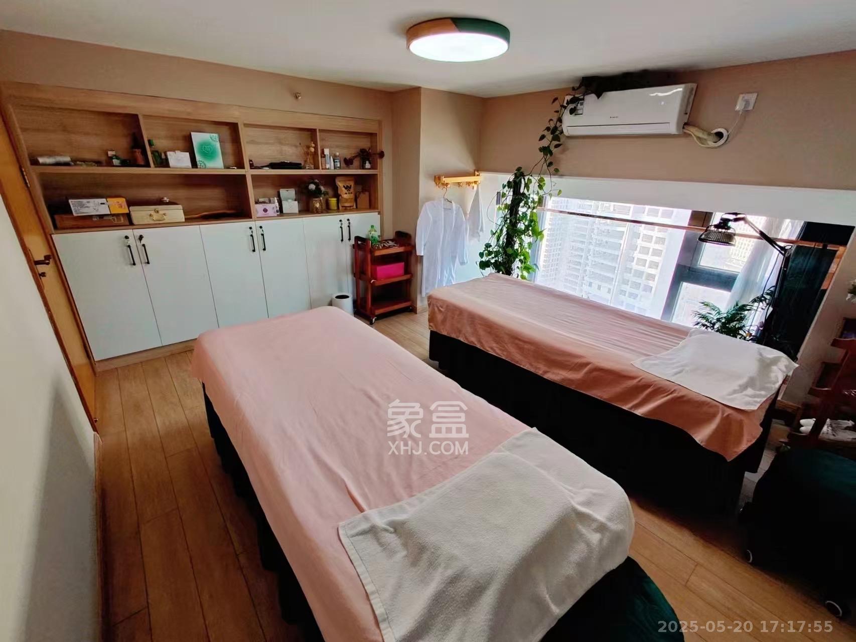 远洋外滩壹号 3室2厅1卫 7000.0元/月 远洋外滩壹号 3室2厅1卫 7000.0元/月室内图