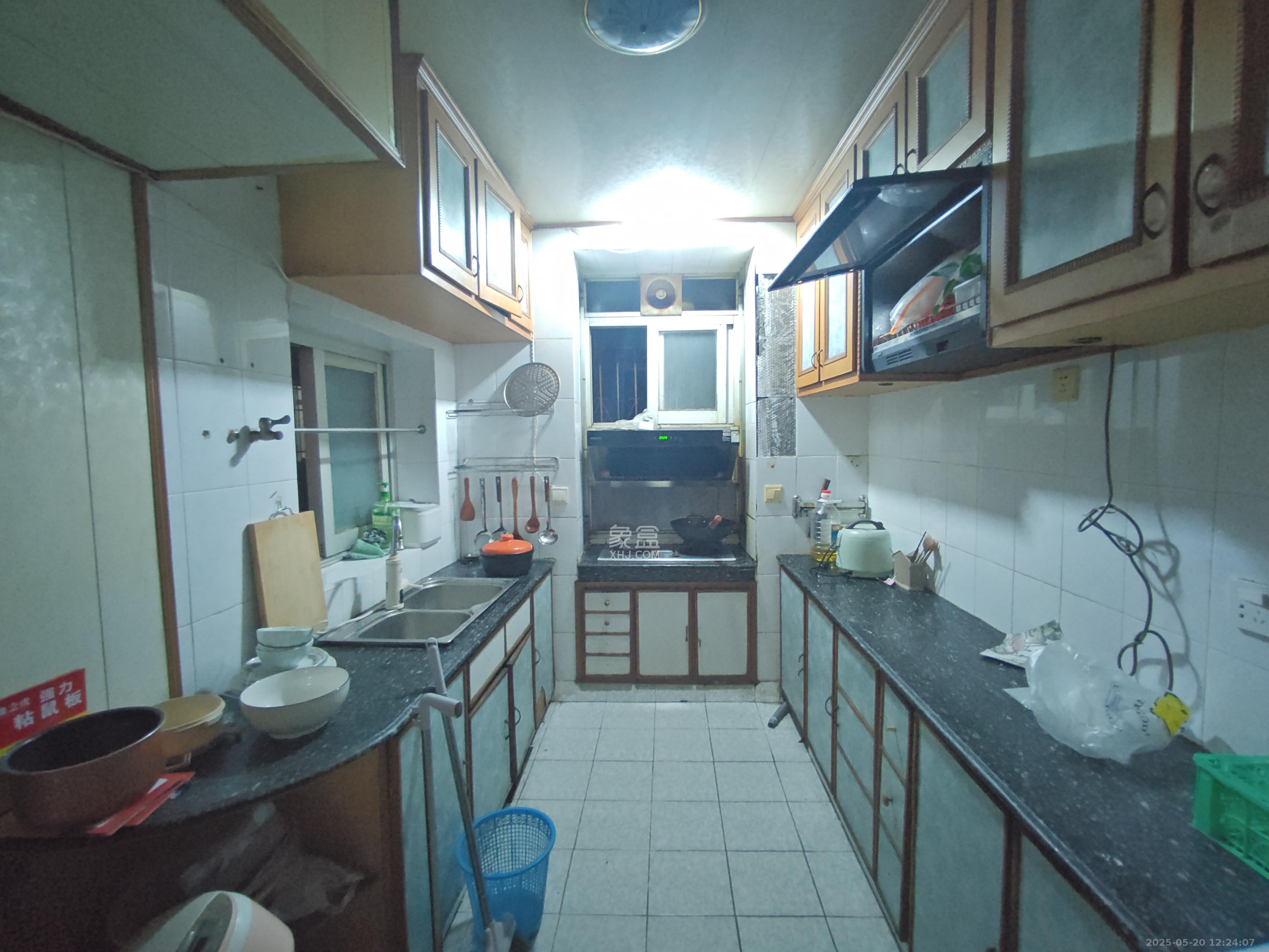 崇文里、崇圣里散盘 3室1厅1卫 2500.0元/月 崇文里、崇圣里散盘 3室1厅1卫 2500.0元/月室内图