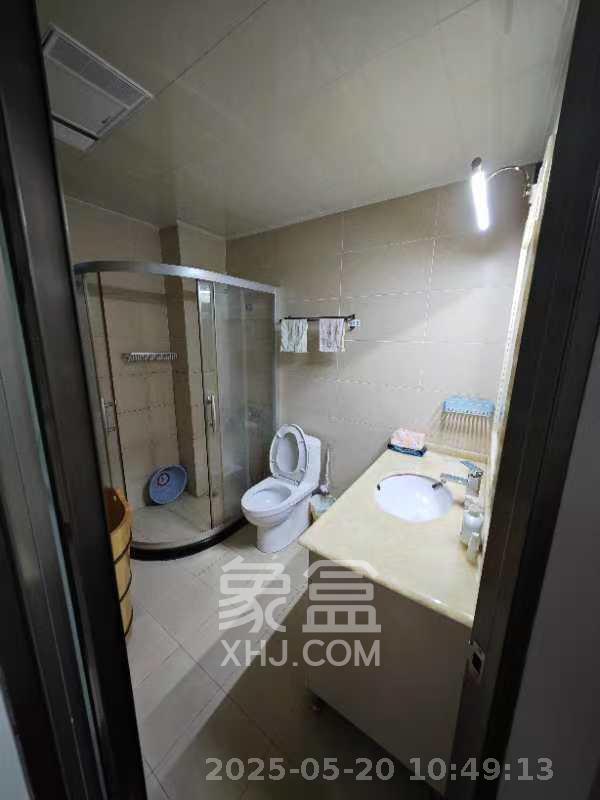 沁园春御院  3室2厅2卫   3700.00元/月室内图