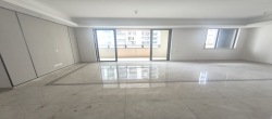 绿地江东首府  3室2厅2卫   188.00万