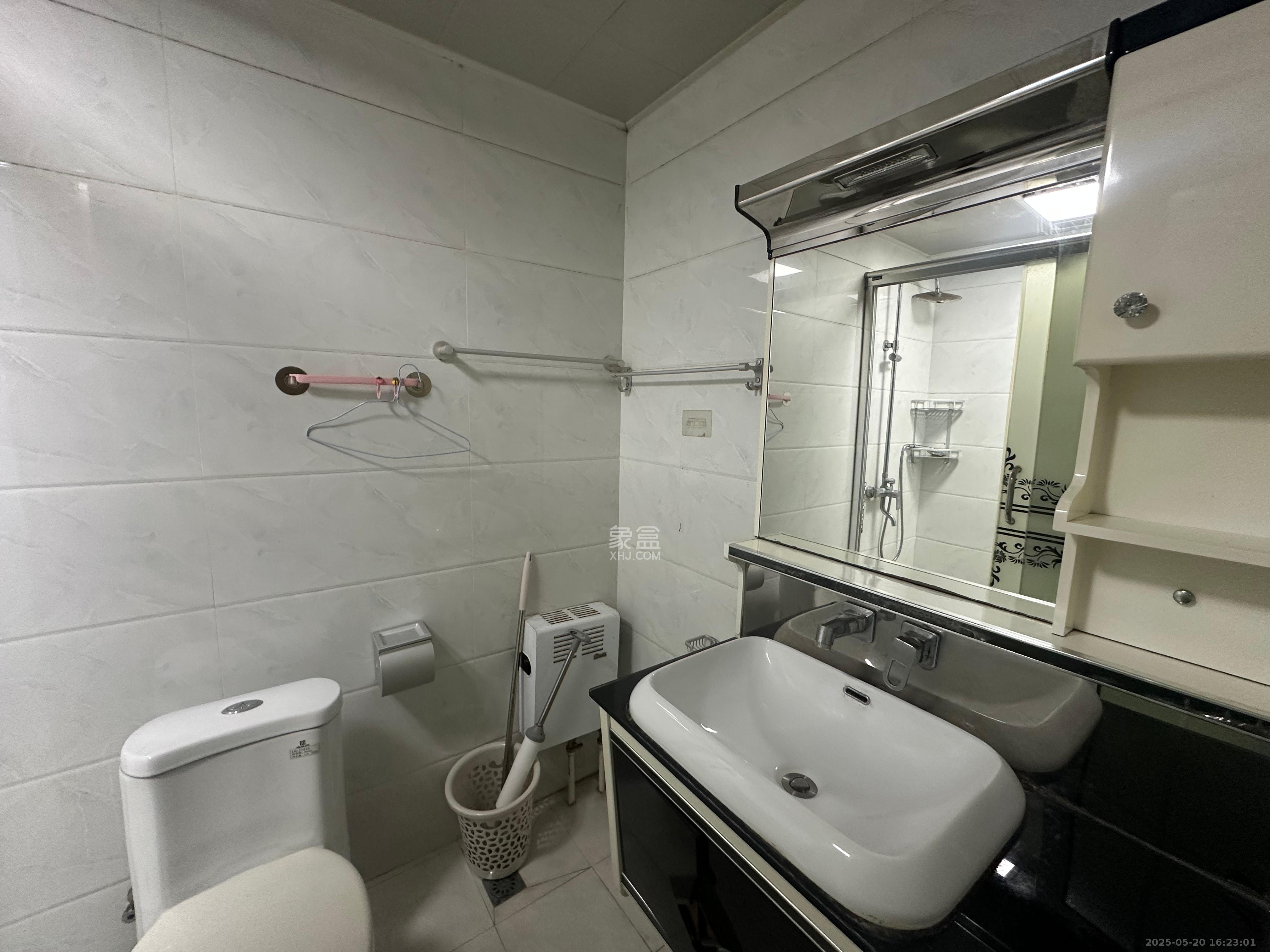 怡海星城 1室1厅1卫 1000.00元/月 怡海星城 1室1厅1卫 1000.00元/月室内图