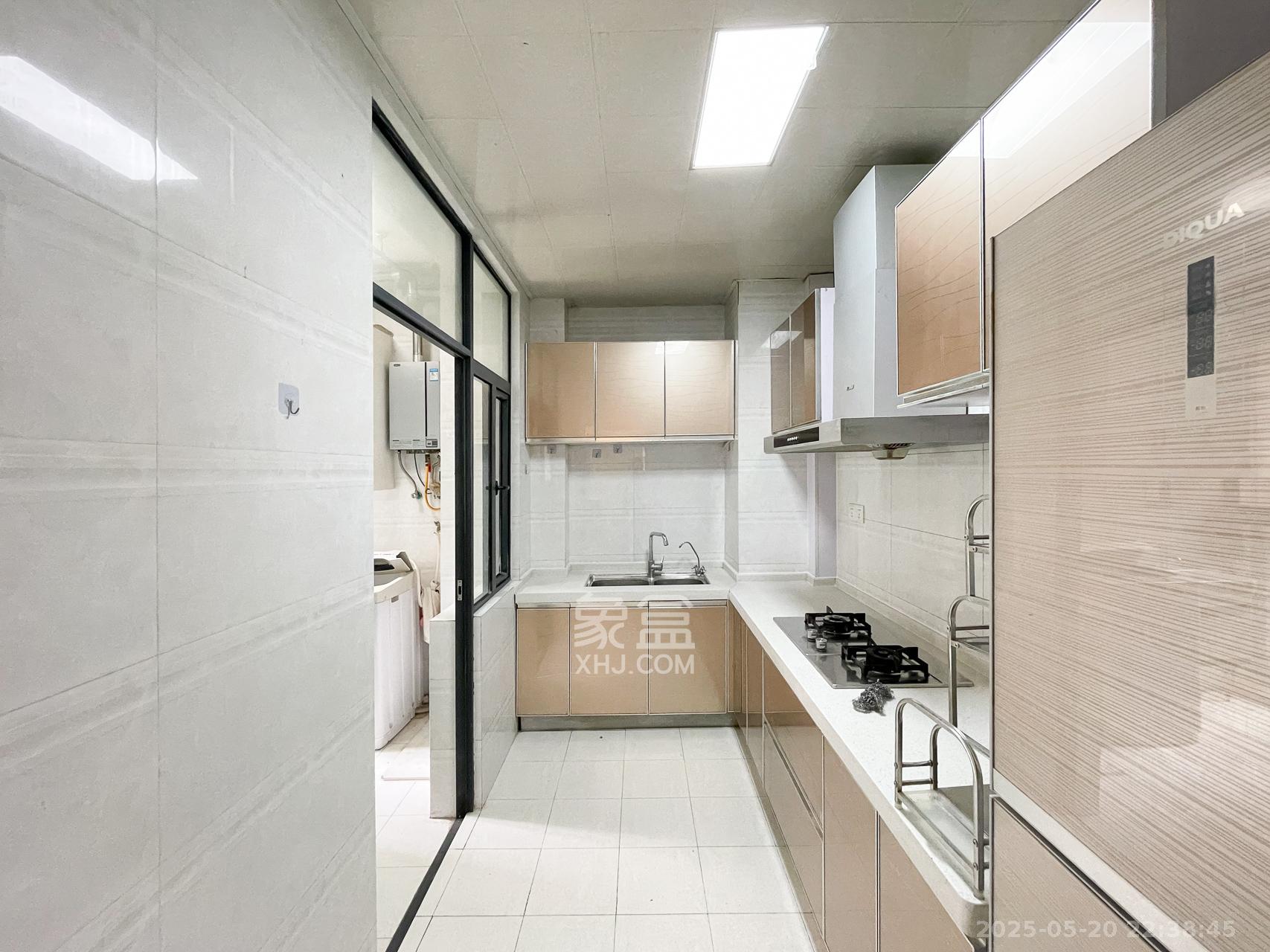 珠江东方明珠(新地东方明珠)一二期 3室2厅1卫 86.0万 珠江东方明珠(新地东方明珠)一二期 3室2厅1卫 86.0万厨房