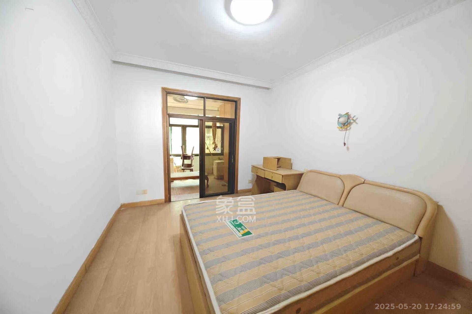 东塘电信宿舍 2室1厅1卫 1400.0元/月 东塘电信宿舍 2室1厅1卫 1400.0元/月室内图