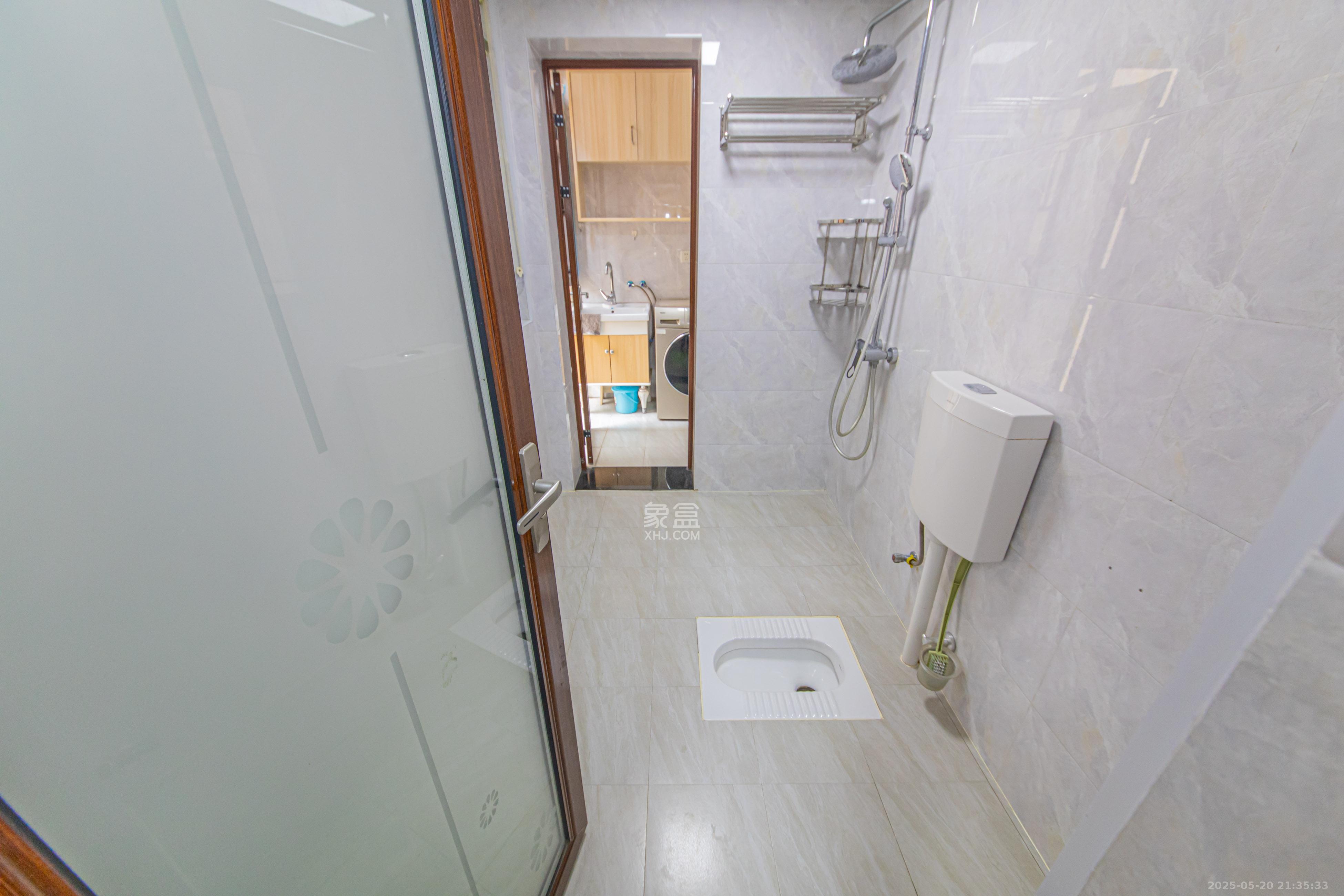 鑫远悦城(鑫远悦时代)  3室2厅1卫    103.0万 鑫远悦城(鑫远悦时代)  3室2厅1卫    103.0万卫生间