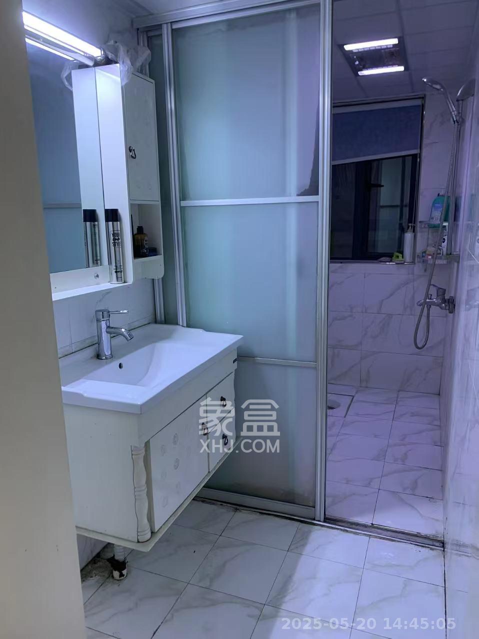 万芙锦城  3室2厅1卫    2400.0元/月 万芙锦城  3室2厅1卫    2400.0元/月室内图