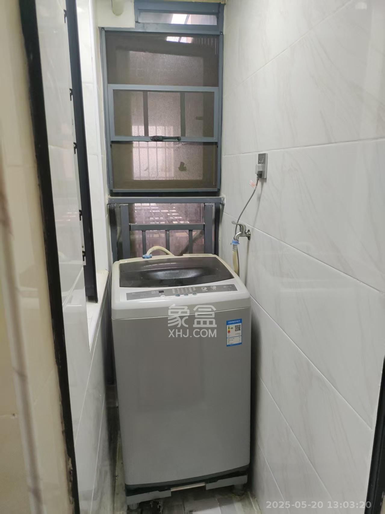 宜家湘颂（景致雅苑）  2室1厅1卫   2100.00元/月室内图