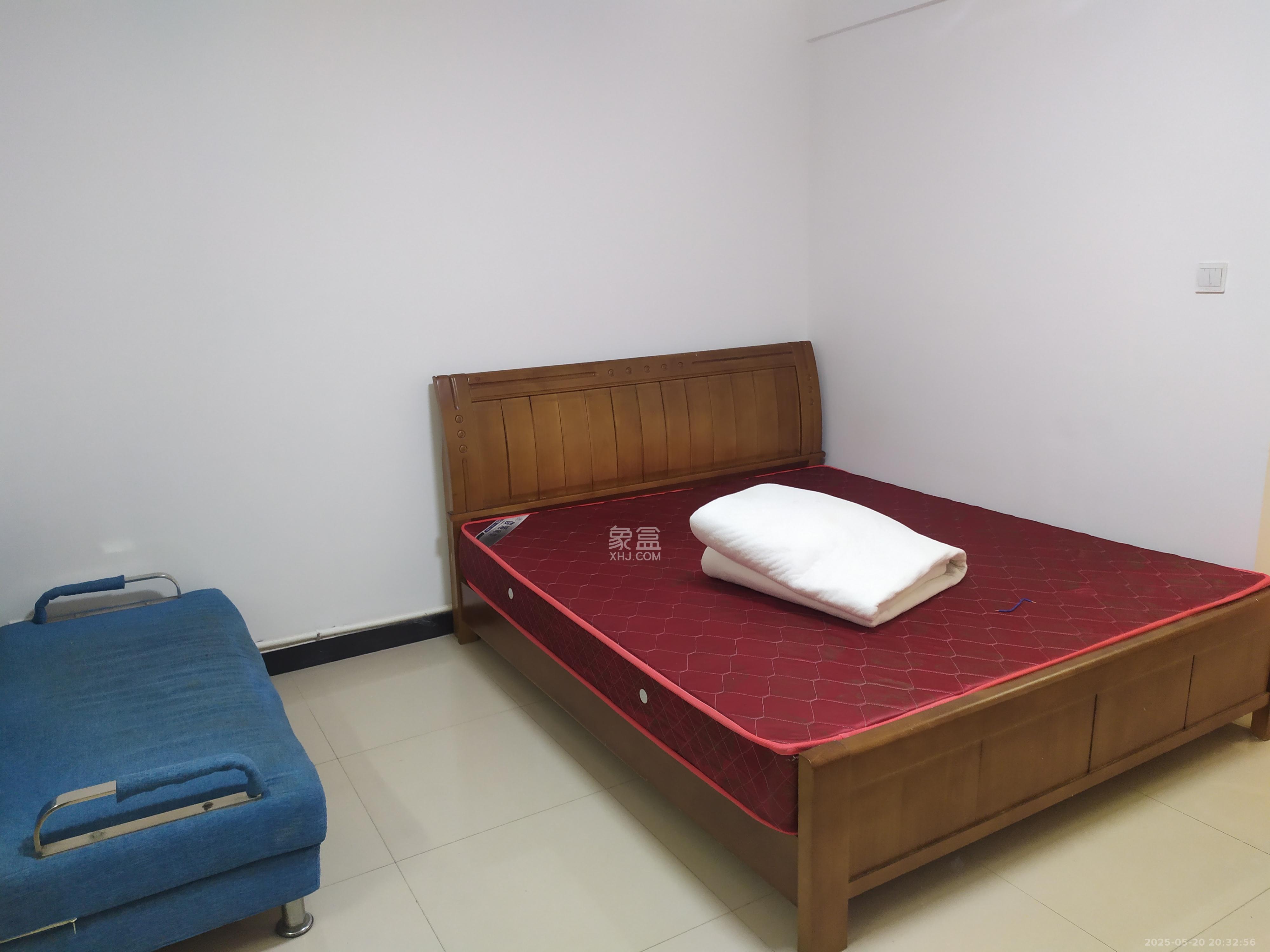 圭塘三小区  1室1厅1卫   1700.00元/月室内图