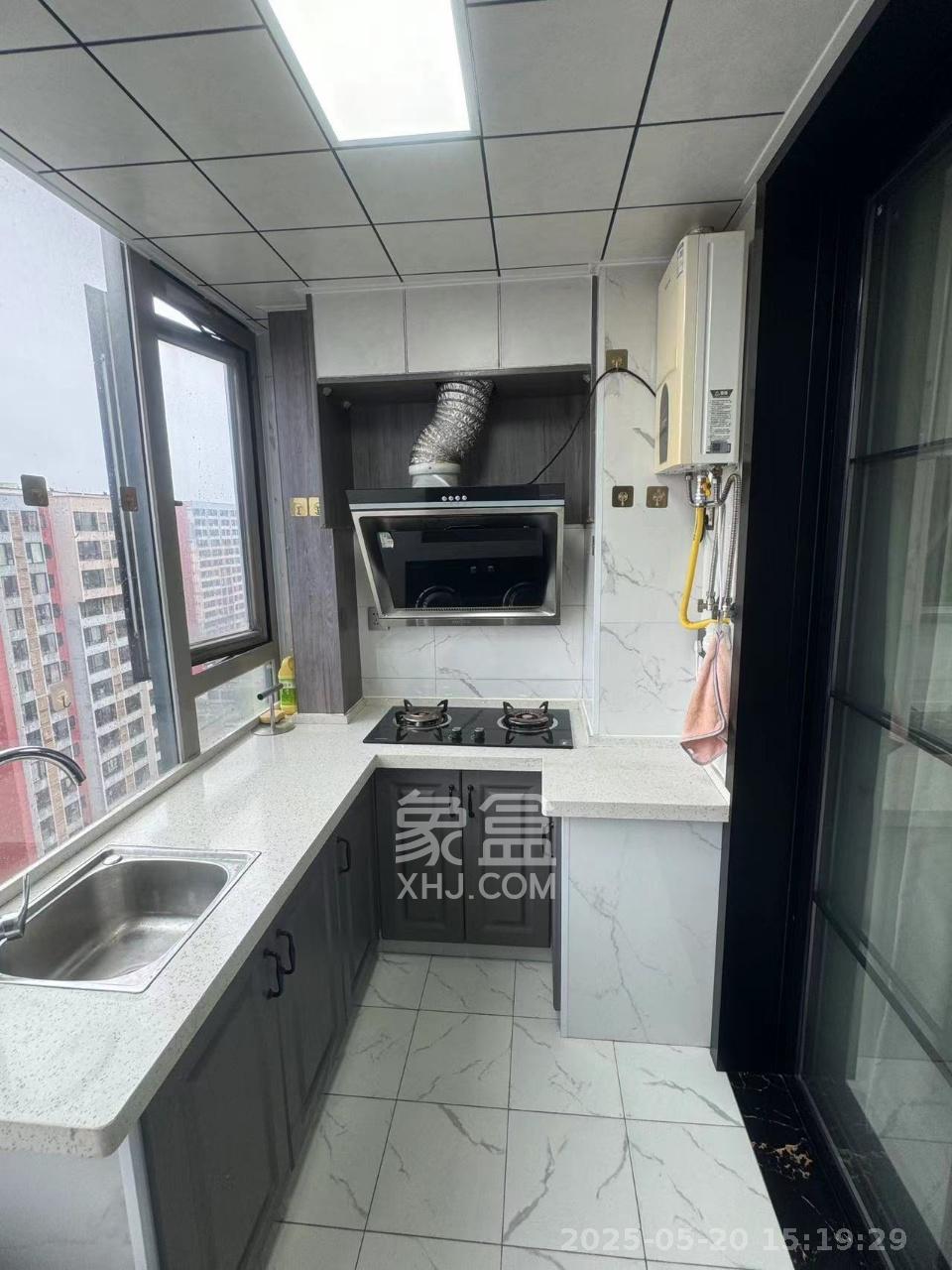 怡海星城  1室1厅1卫    1200.0元/月 怡海星城  1室1厅1卫    1200.0元/月室内图