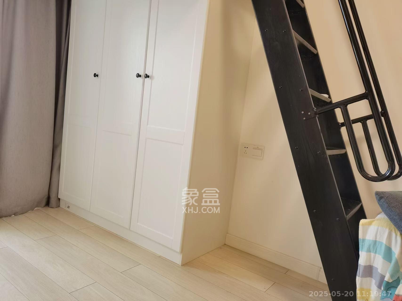 万科金域缇香  1室1厅1卫   1600.00元/月室内图