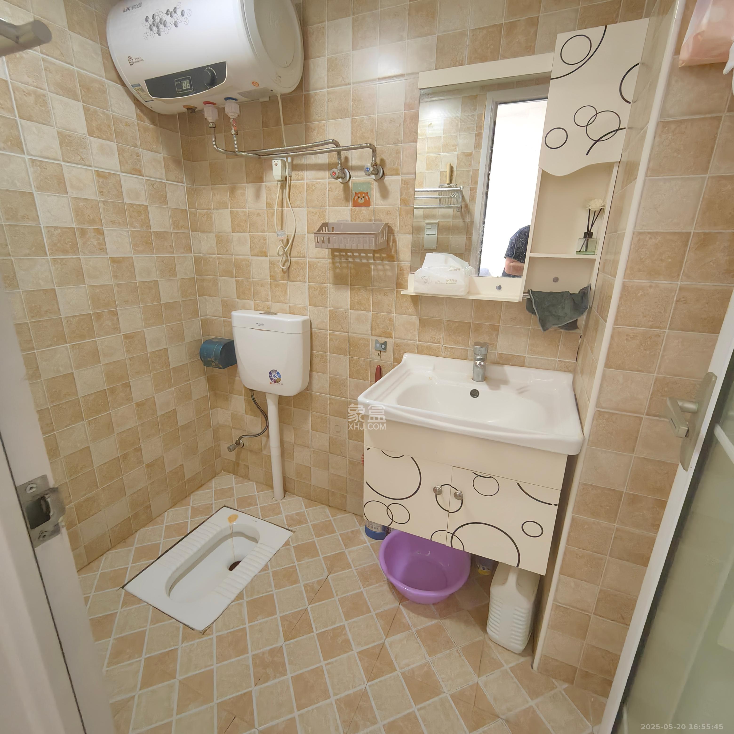 长永佳苑  1室1厅1卫   1300.00元/月室内图