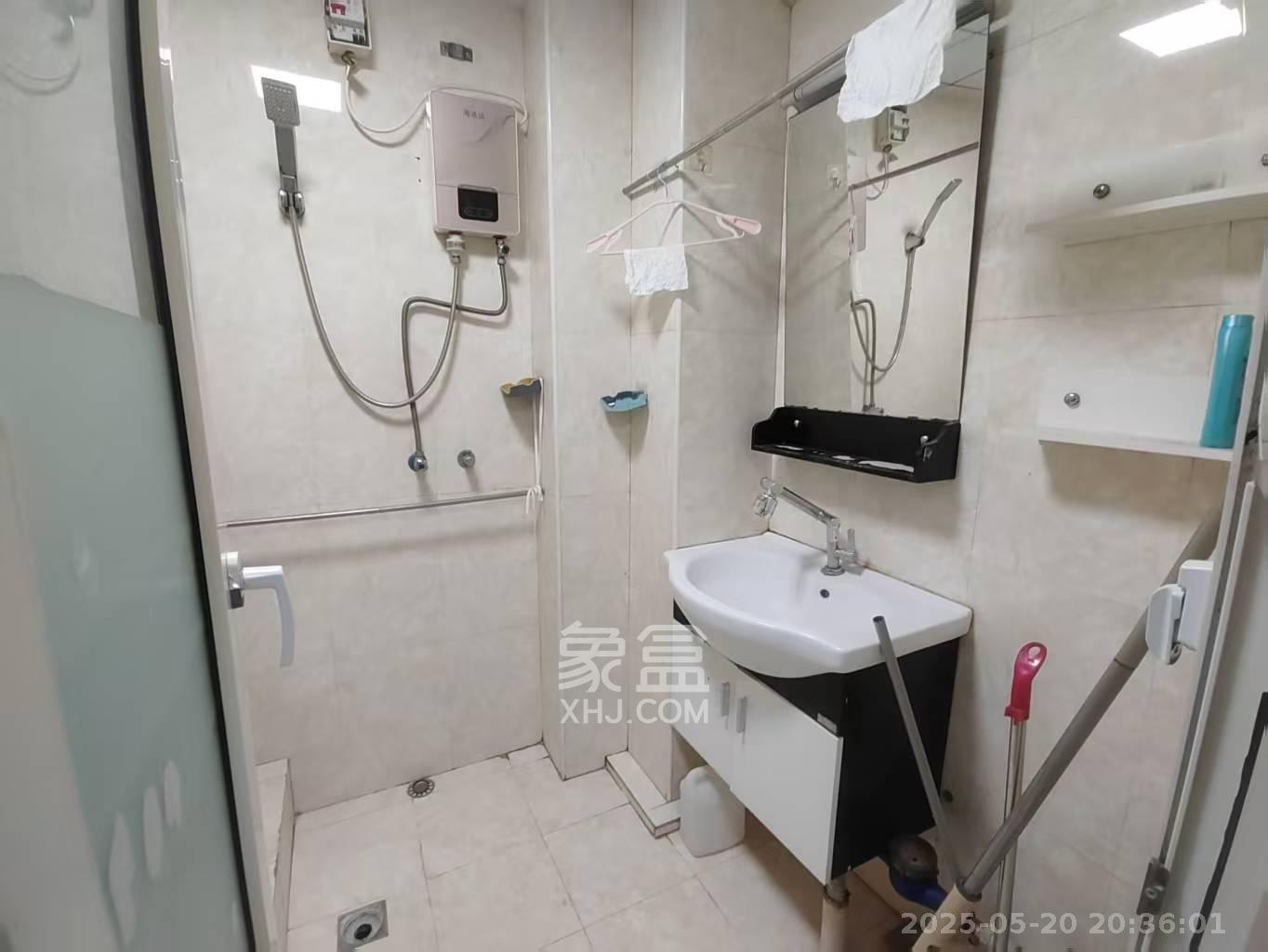 西罗亚大厦  1室1厅1卫   3000.00元/月室内图