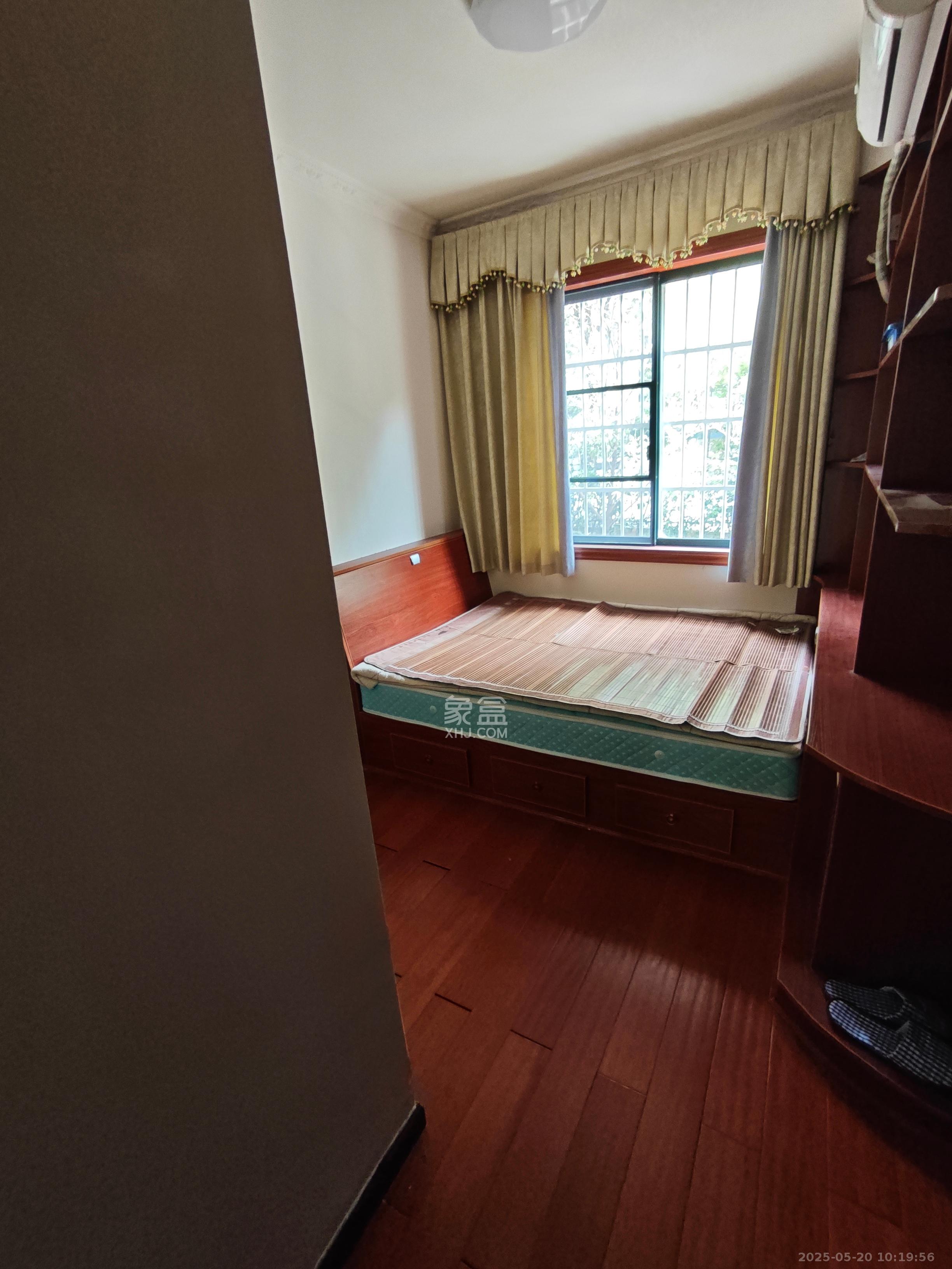 华盛世纪新城 4室2厅2卫 2800.0元/月 华盛世纪新城 4室2厅2卫 2800.0元/月室内图