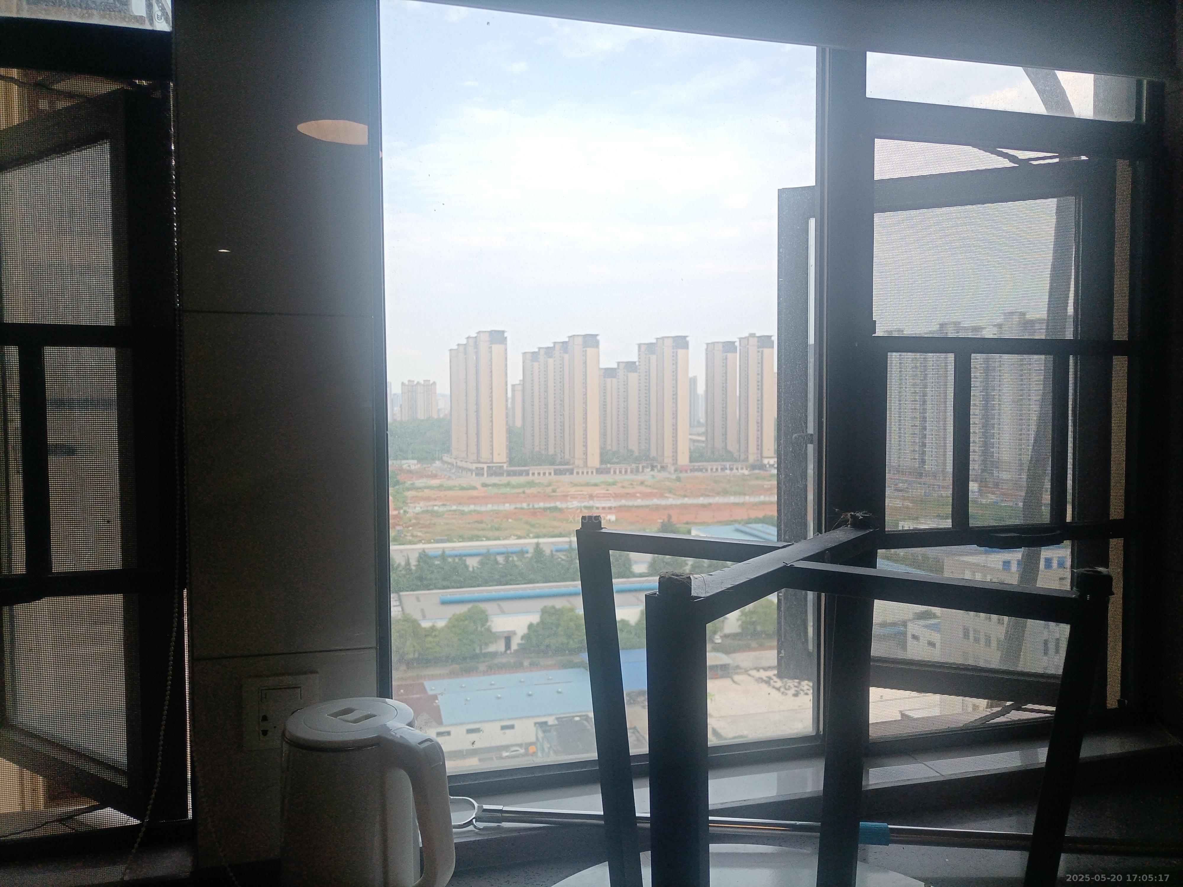 和顺天河广场(型格广场) 1室1厅1卫 1150.0元/月 和顺天河广场(型格广场) 1室1厅1卫 1150.0元/月室内图