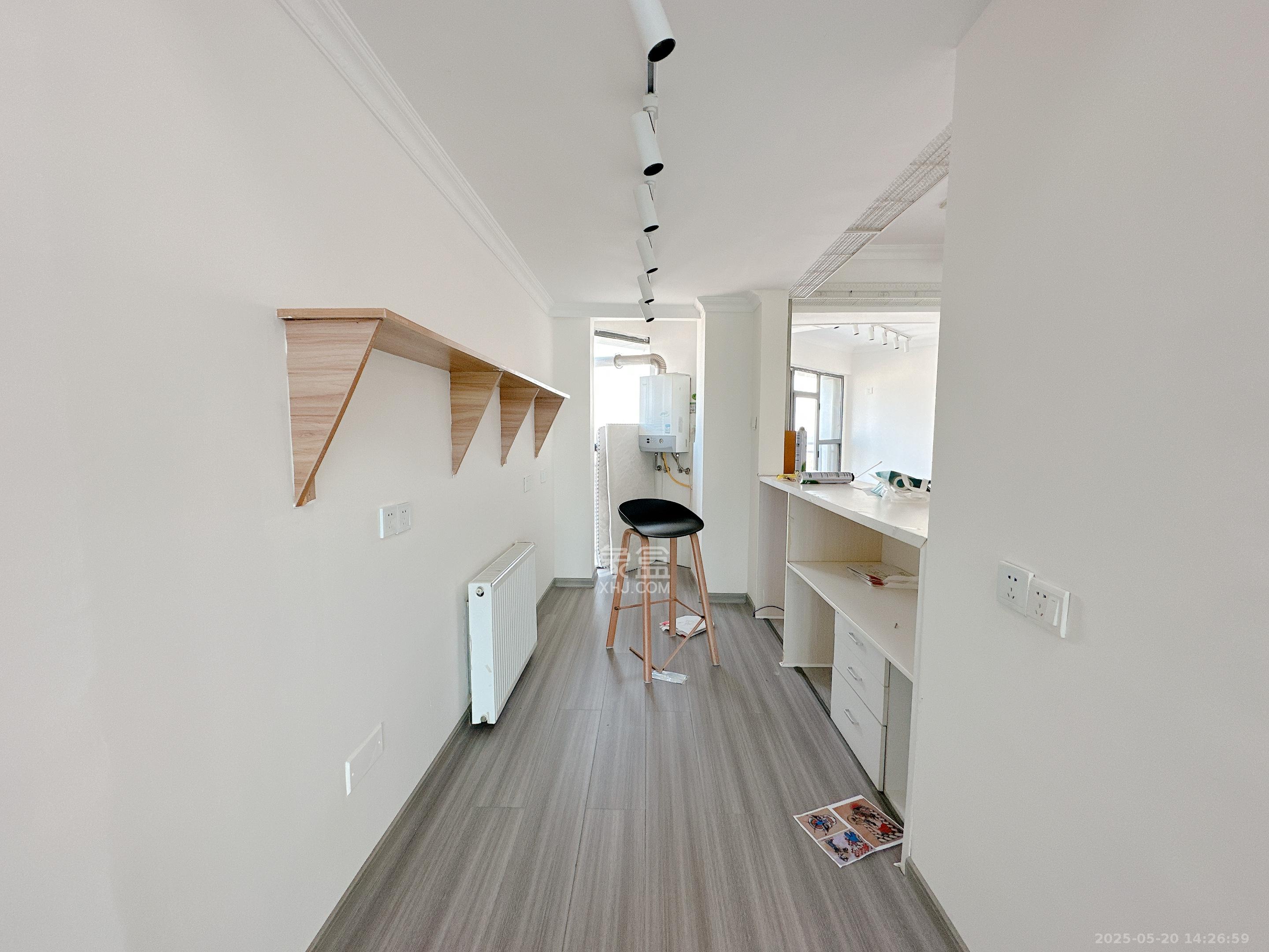 潮宗御苑 4室2厅2卫 6800.0元/月 潮宗御苑 4室2厅2卫 6800.0元/月室内图