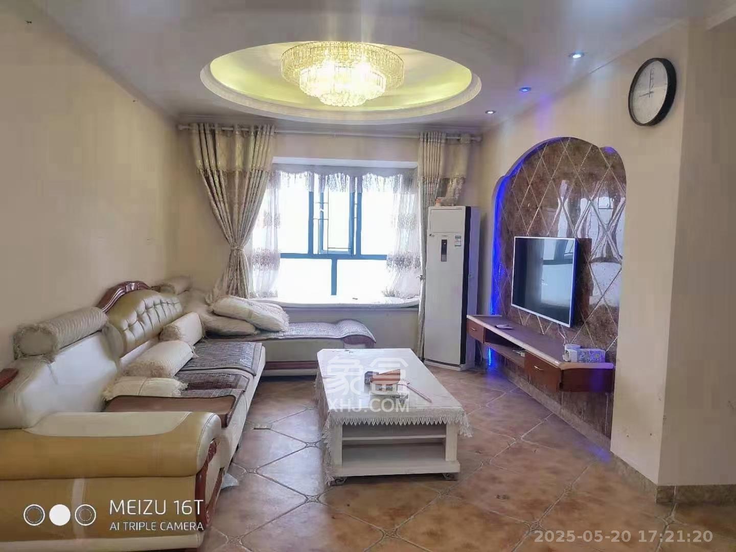 湘峰广场  3室2厅1卫    1500.0元/月 湘峰广场  3室2厅1卫    1500.0元/月室内图1