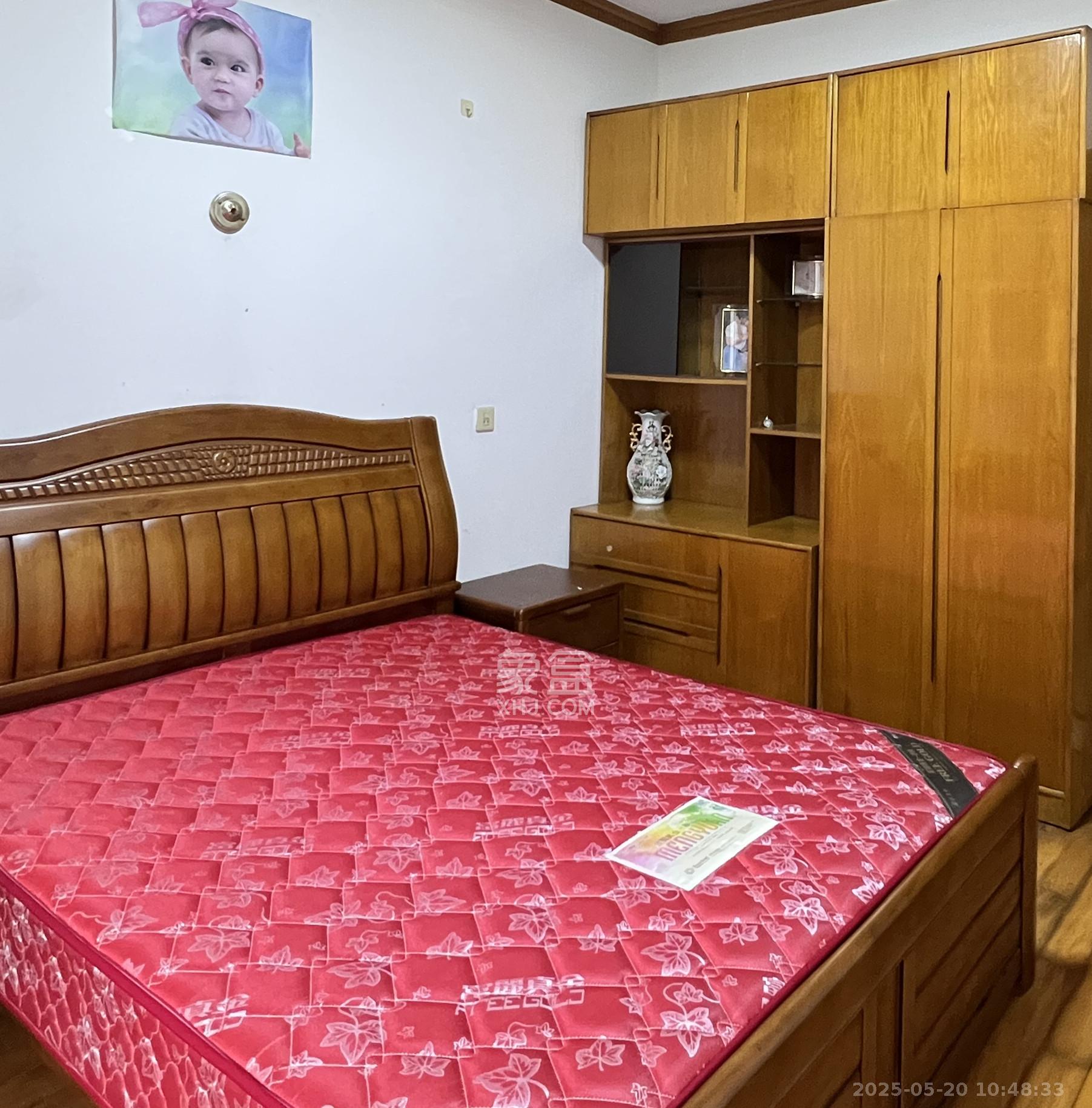 湖南省教育厅西院  3室1厅1卫    3200.0元/月 湖南省教育厅西院  3室1厅1卫    3200.0元/月