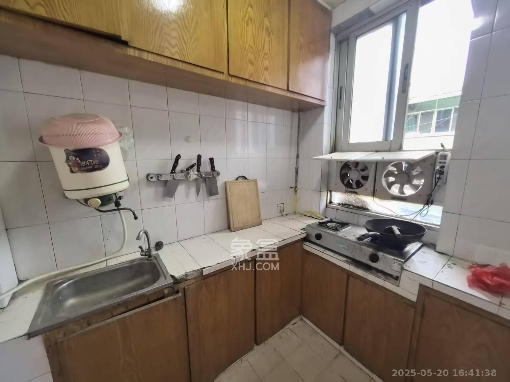 三印宿舍 2室2厅1卫 1000.0元/月 三印宿舍 2室2厅1卫 1000.0元/月室内图