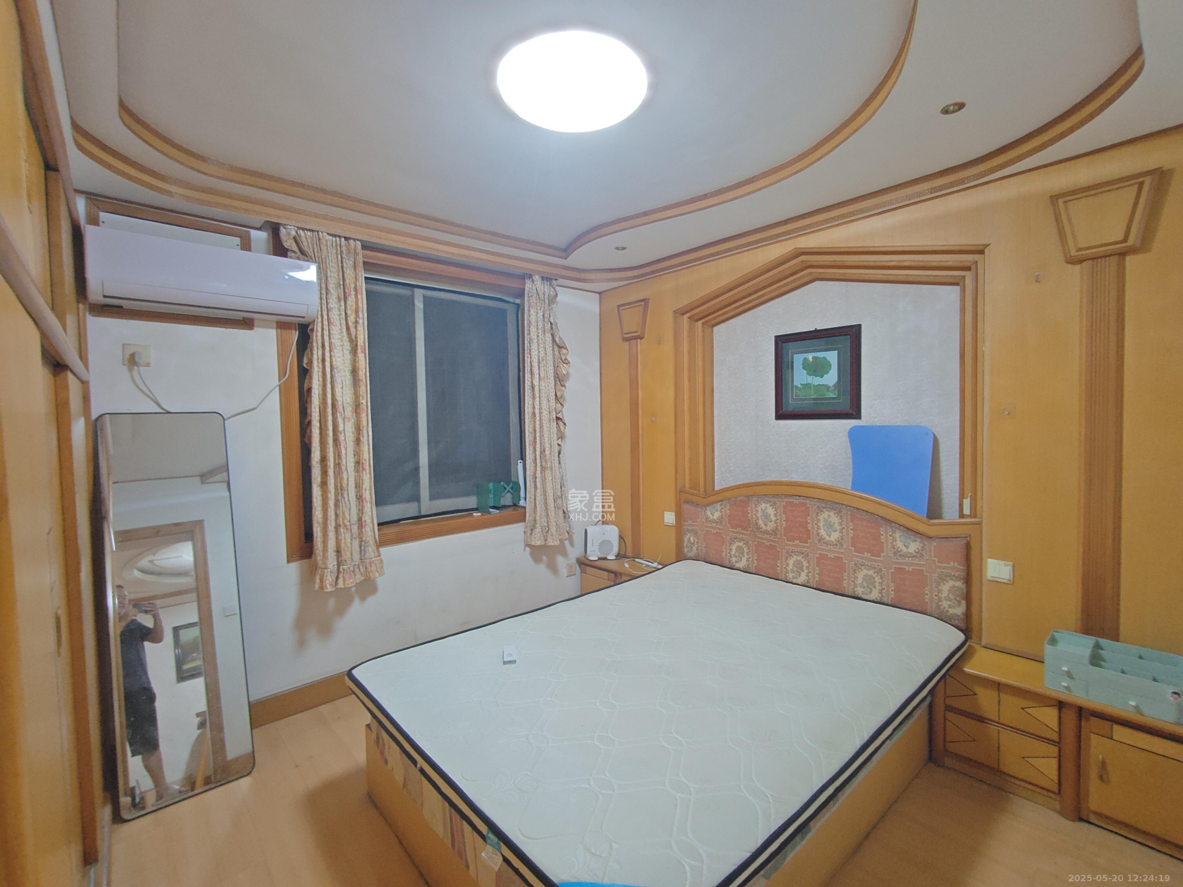 崇文里、崇圣里散盘 3室1厅1卫 2500.0元/月 崇文里、崇圣里散盘 3室1厅1卫 2500.0元/月室内图