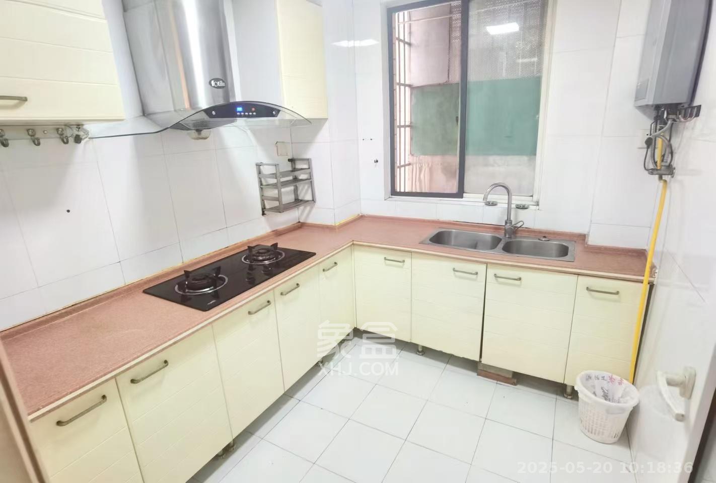 运通馨苑 2室2厅1卫 2800.0元/月 运通馨苑 2室2厅1卫 2800.0元/月室内图