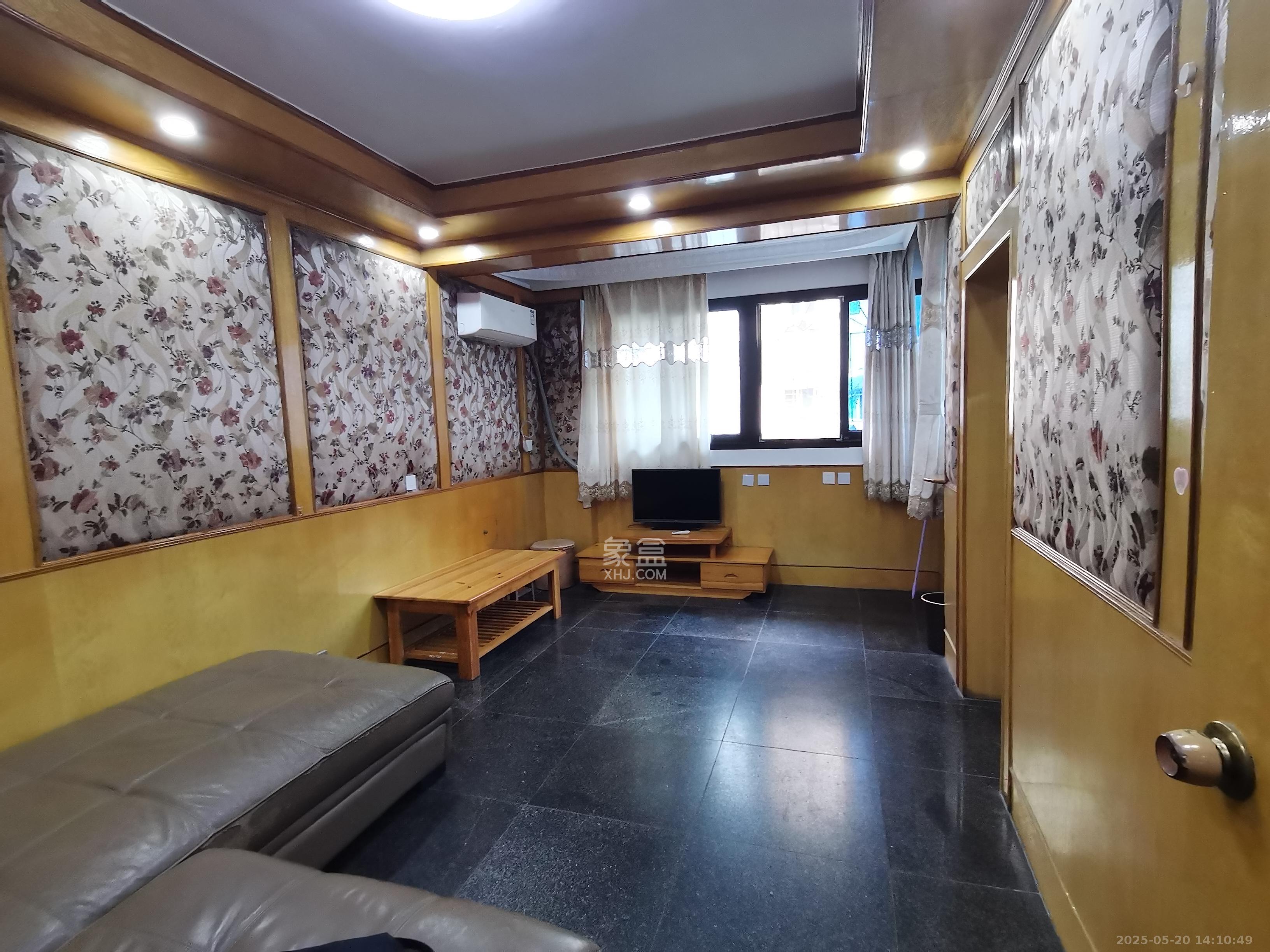 向韶村  2室1厅1卫   2400.00元/月