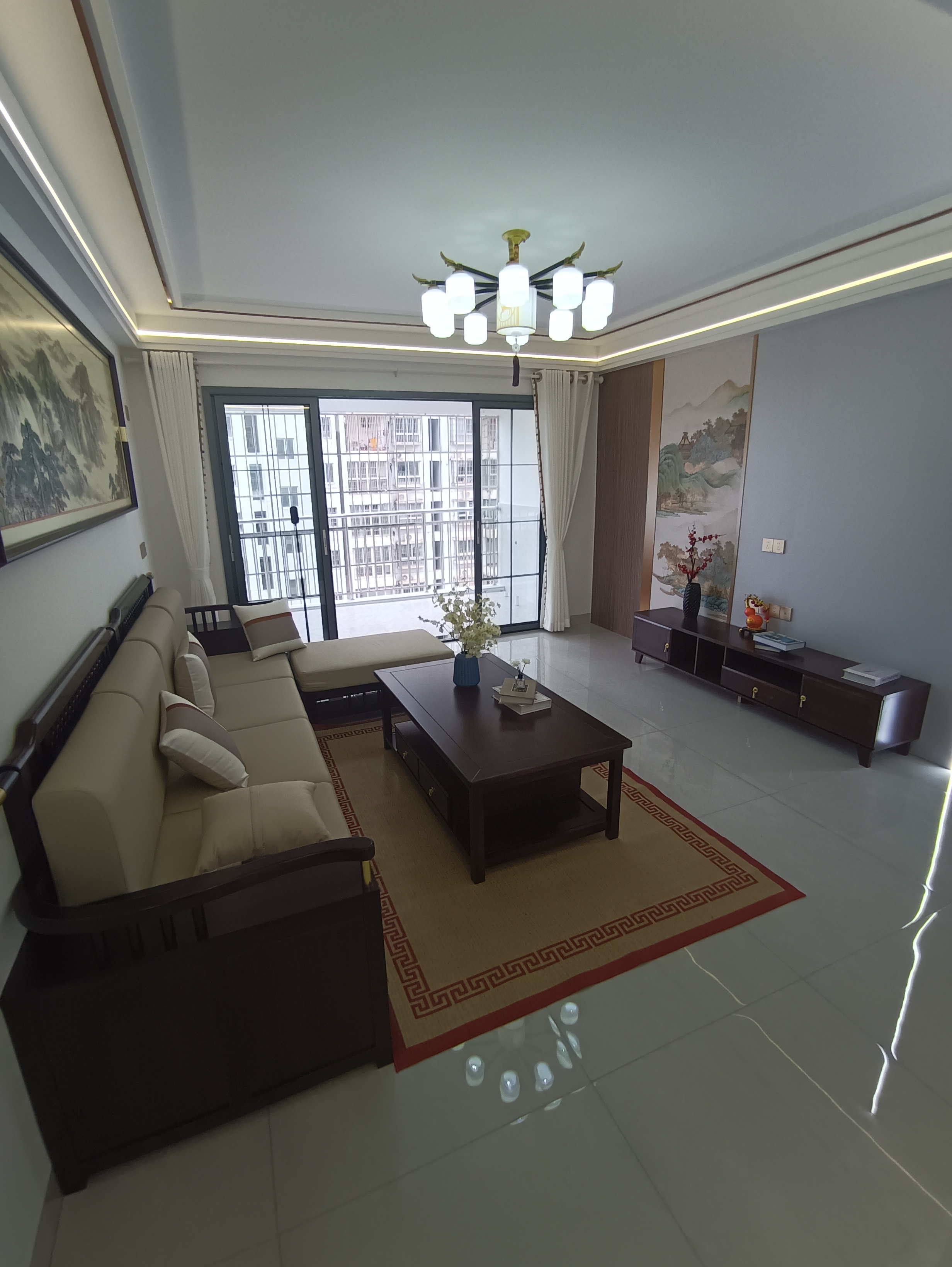 海航城 3室2厅1卫 139.0万 海航城 3室2厅1卫 139.0万客厅