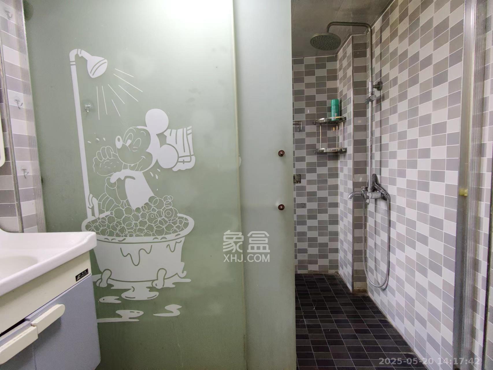 长房西郡  2室2厅2卫   2100.00元/月室内图