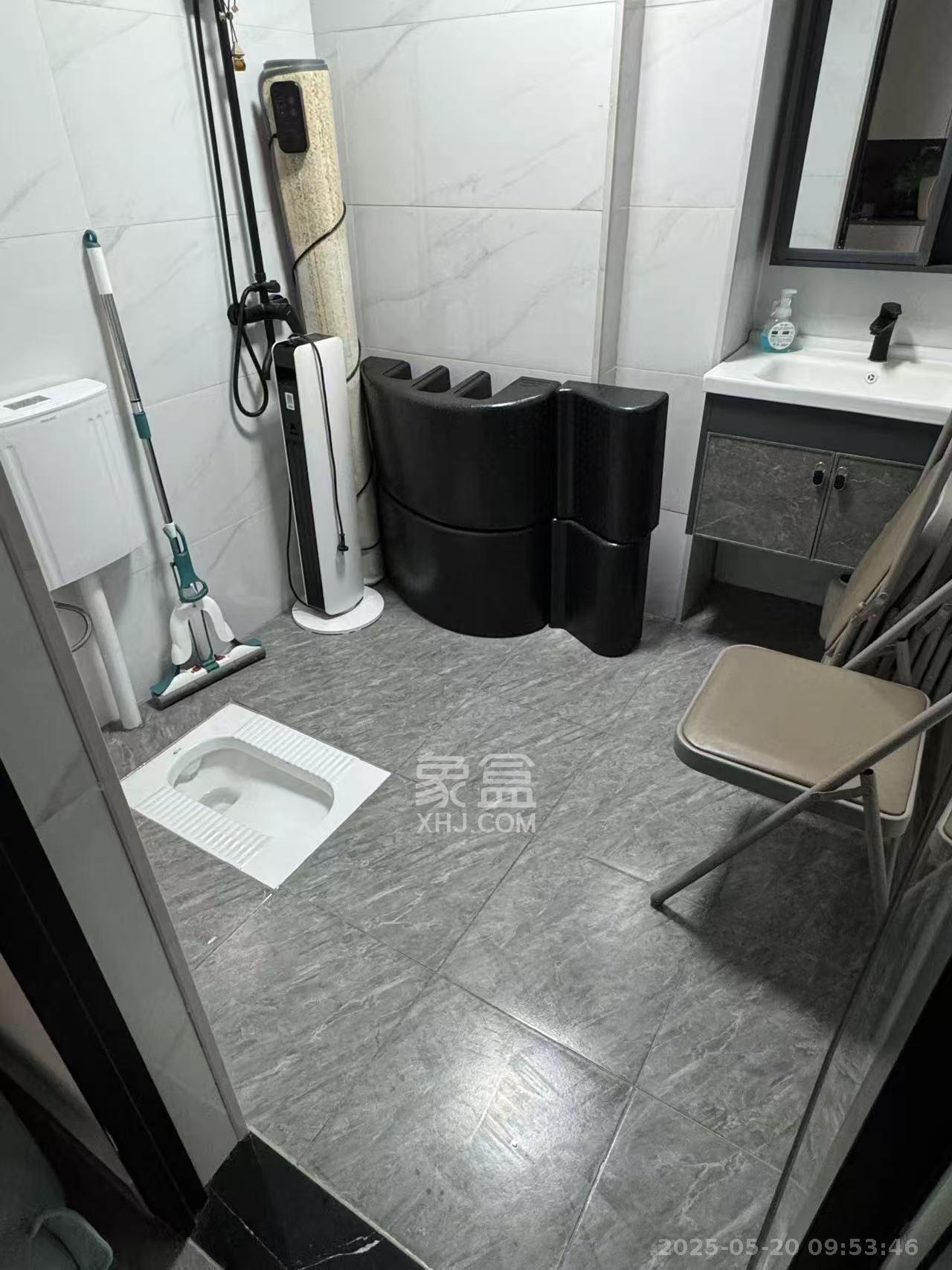 中建嘉和城  2室1厅1卫   1600.00元/月室内图