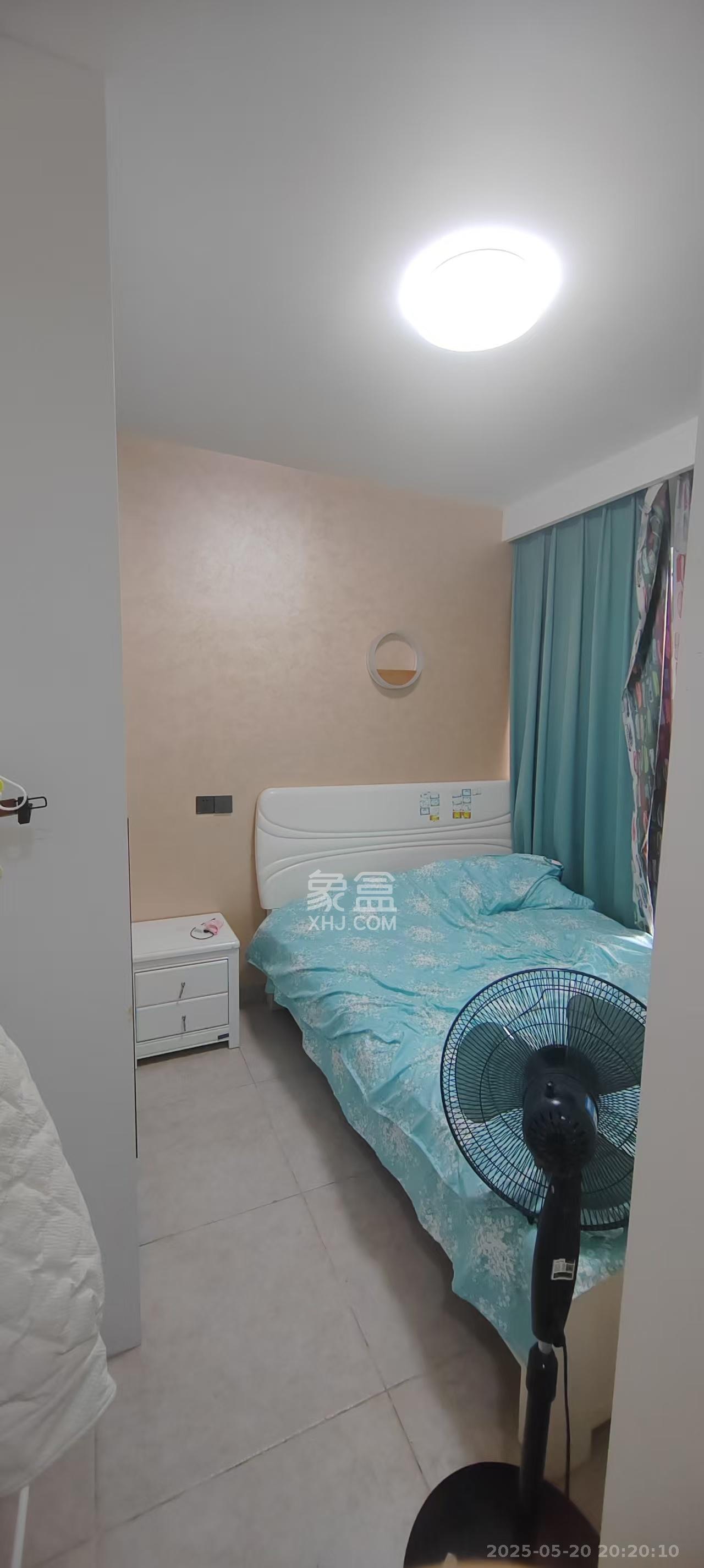 中建嘉和城  4室2厅1卫   2200.00元/月室内图