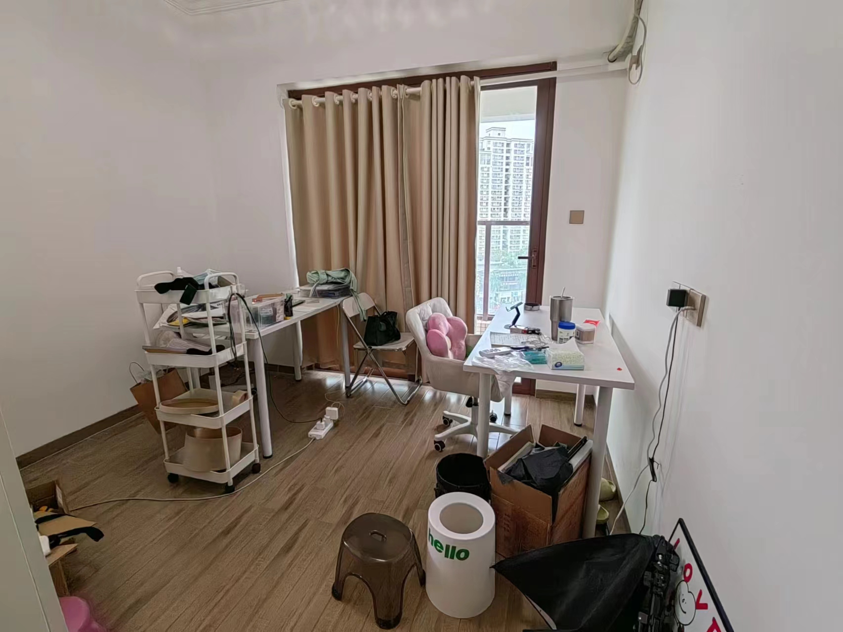 金龙城市广场二期  2室2厅1卫    4000.0元/月 金龙城市广场二期  2室2厅1卫    4000.0元/月室内图