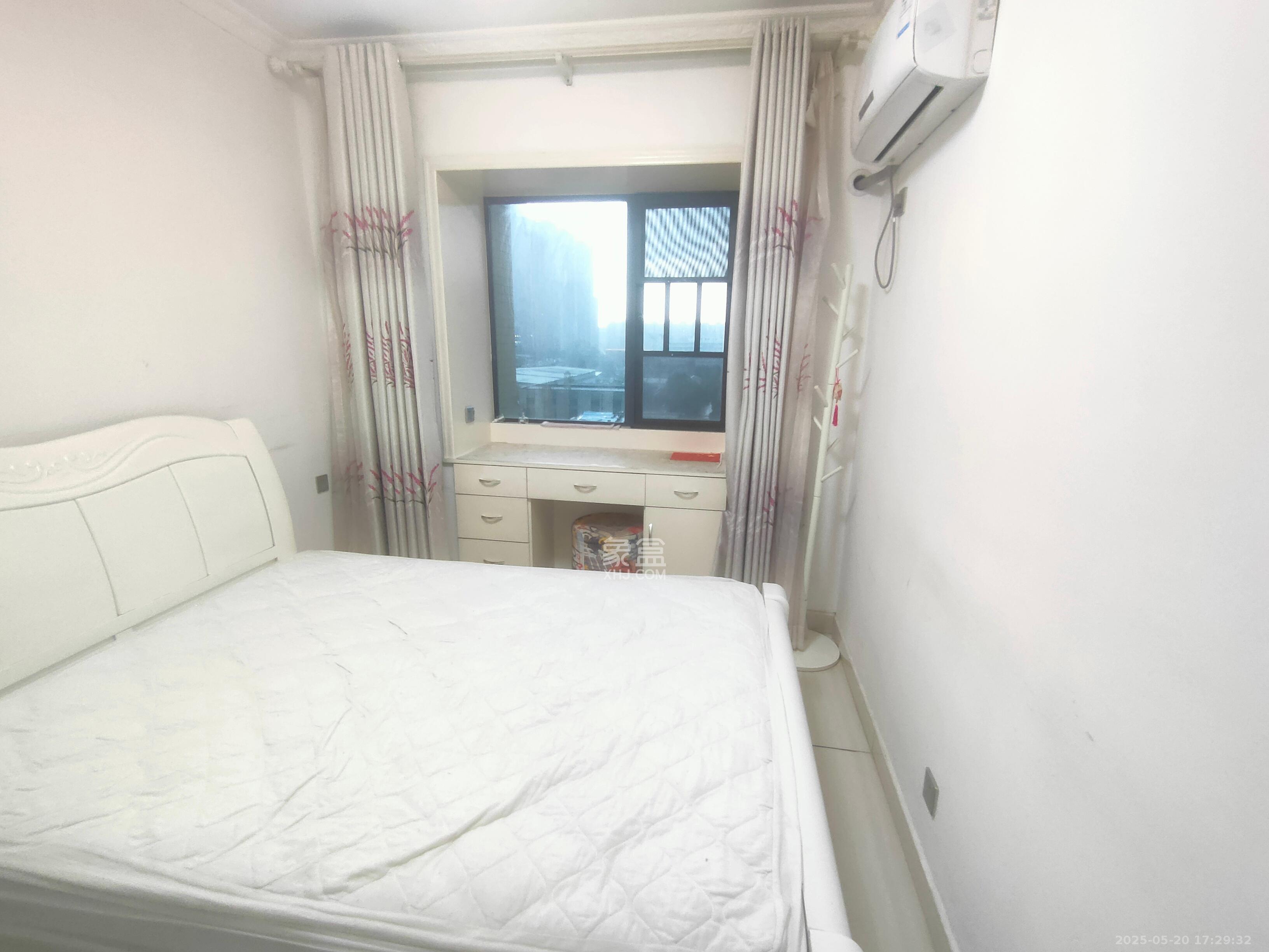 兰亭都荟（璟峰苑）  3室2厅1卫   2700.00元/月室内图