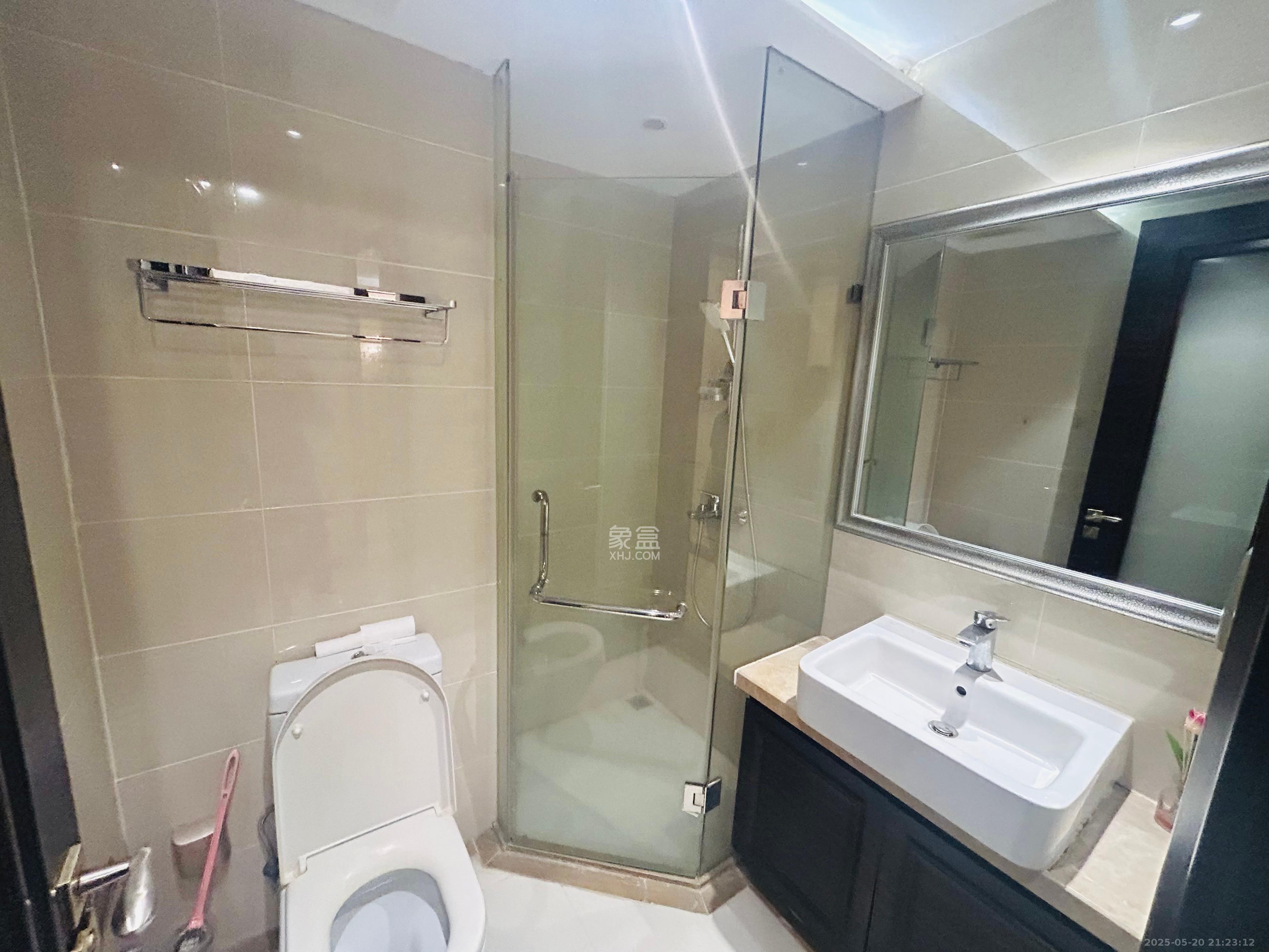 梅溪湖金茂府(金茂广场)(金茂览秀城) 4室2厅3卫 10000.0元/月 梅溪湖金茂府(金茂广场)(金茂览秀城) 4室2厅3卫 10000.0元/月室内图