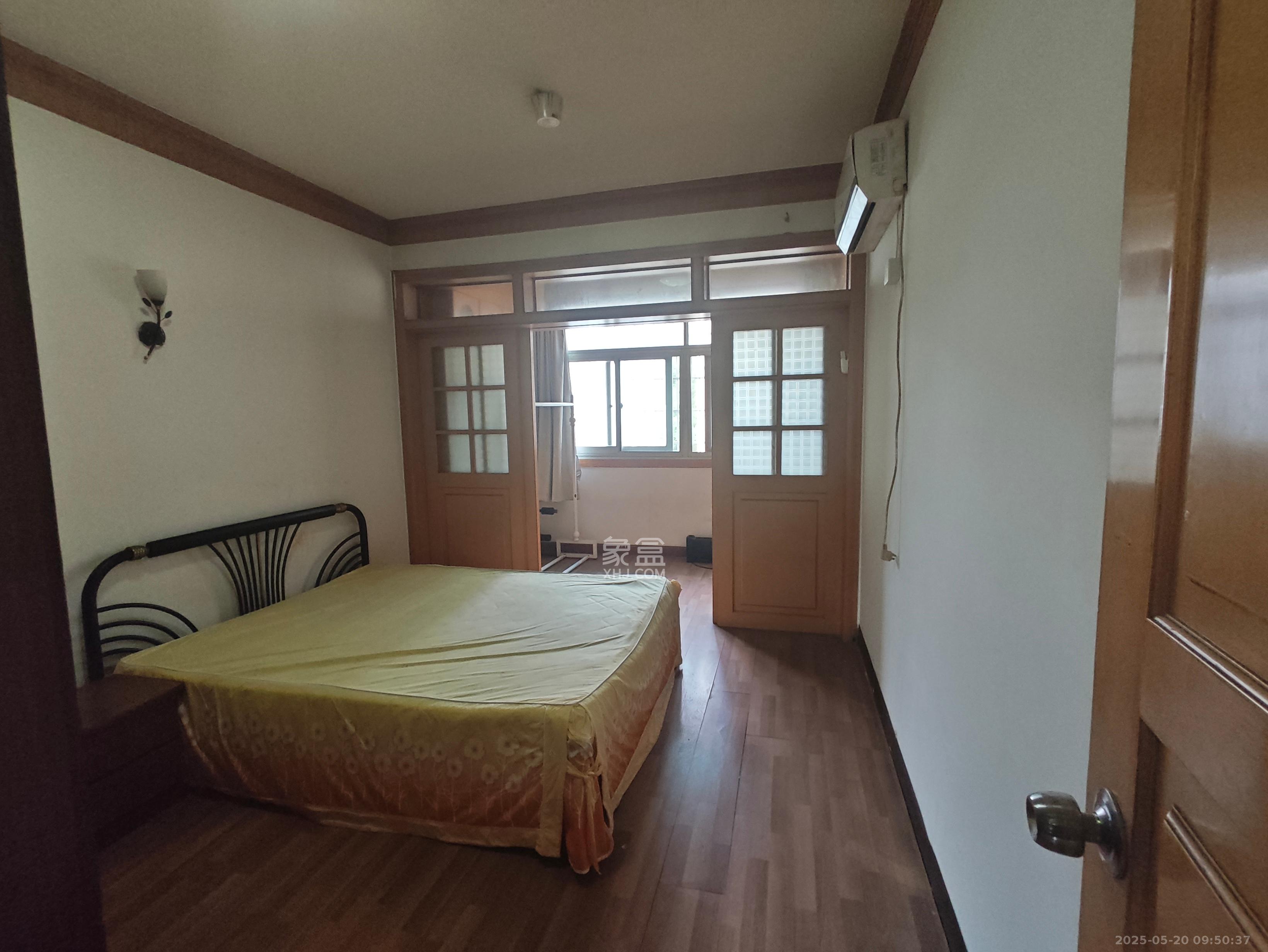 长沙物贸赤岗宿舍/物资贸易宿舍(赤岗小区)  3室2厅1卫    2600.0元/月 长沙物贸赤岗宿舍/物资贸易宿舍(赤岗小区)  3室2厅1卫    2600.0元/月室内图