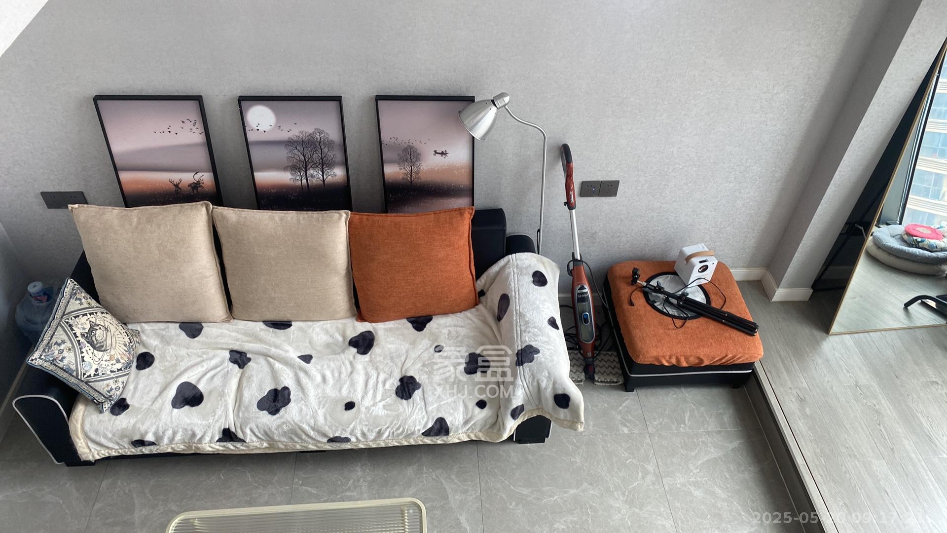 东盈商业广场(华泉城市广场)  2室1厅1卫    2500.0元/月 东盈商业广场(华泉城市广场)  2室1厅1卫    2500.0元/月室内图