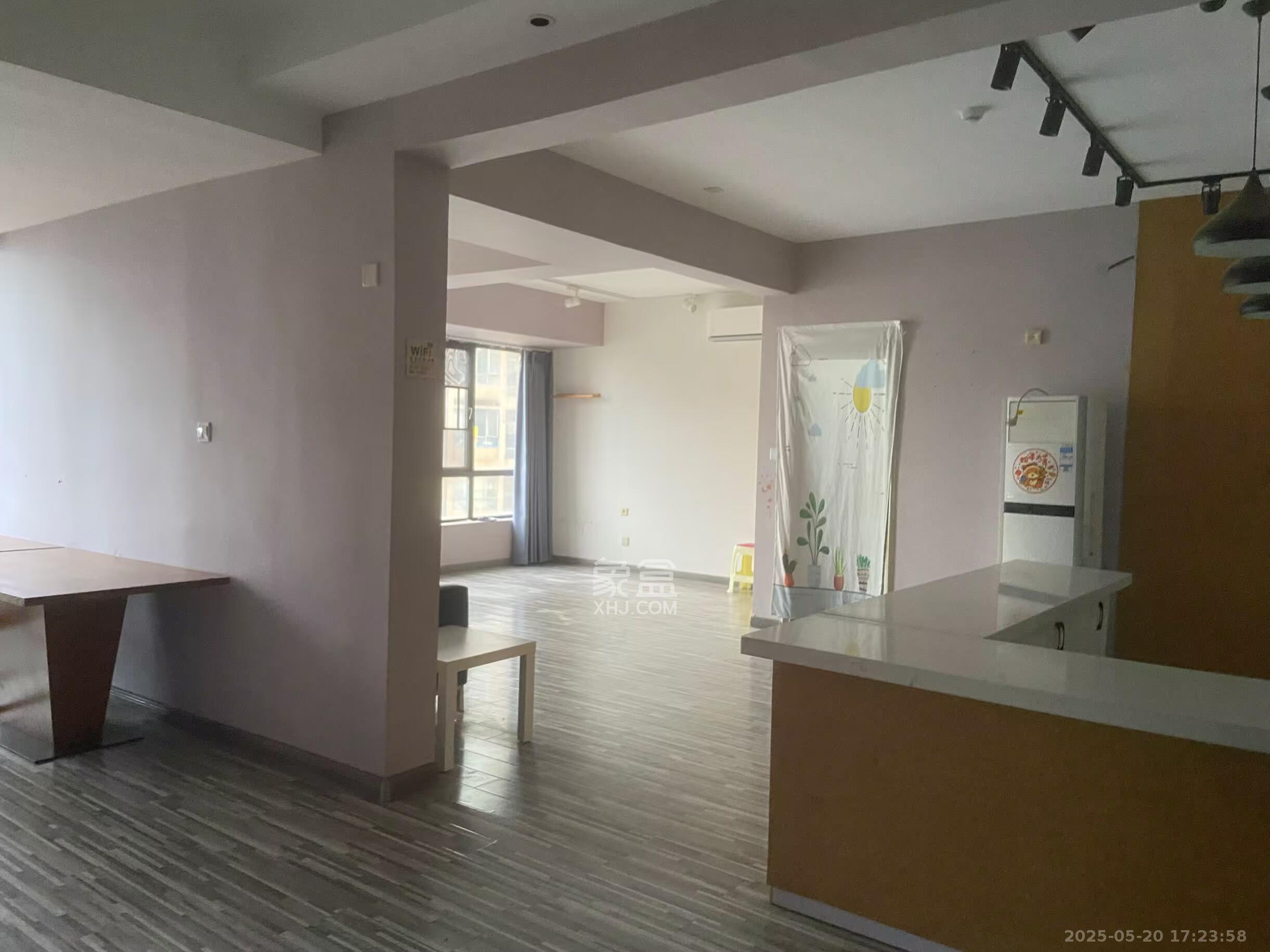 万博汇 2室1厅1卫 2000.0元/月 万博汇 2室1厅1卫 2000.0元/月室内图