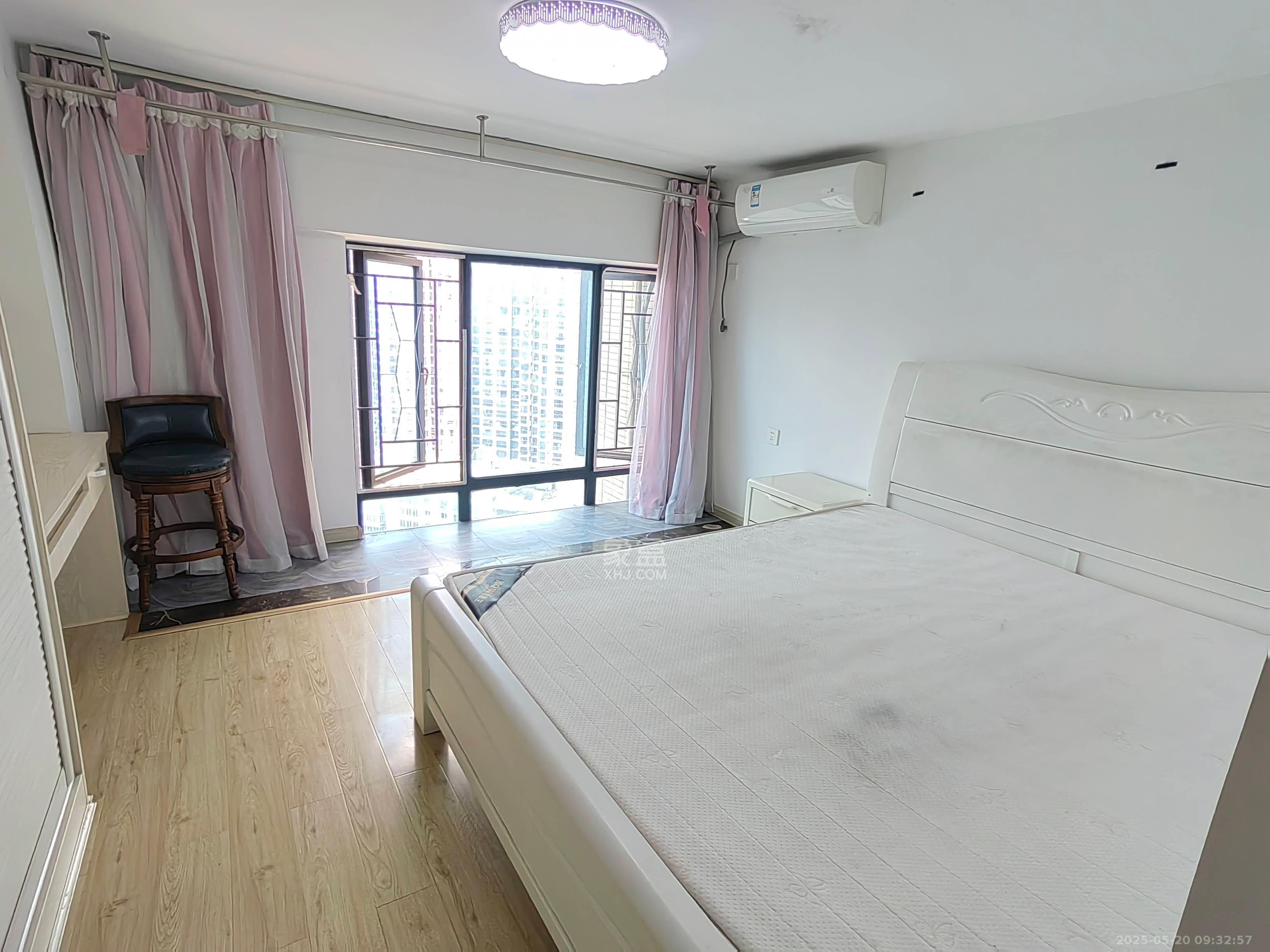 融圣国际 2室1厅2卫 2200.0元/月 融圣国际 2室1厅2卫 2200.0元/月室内图