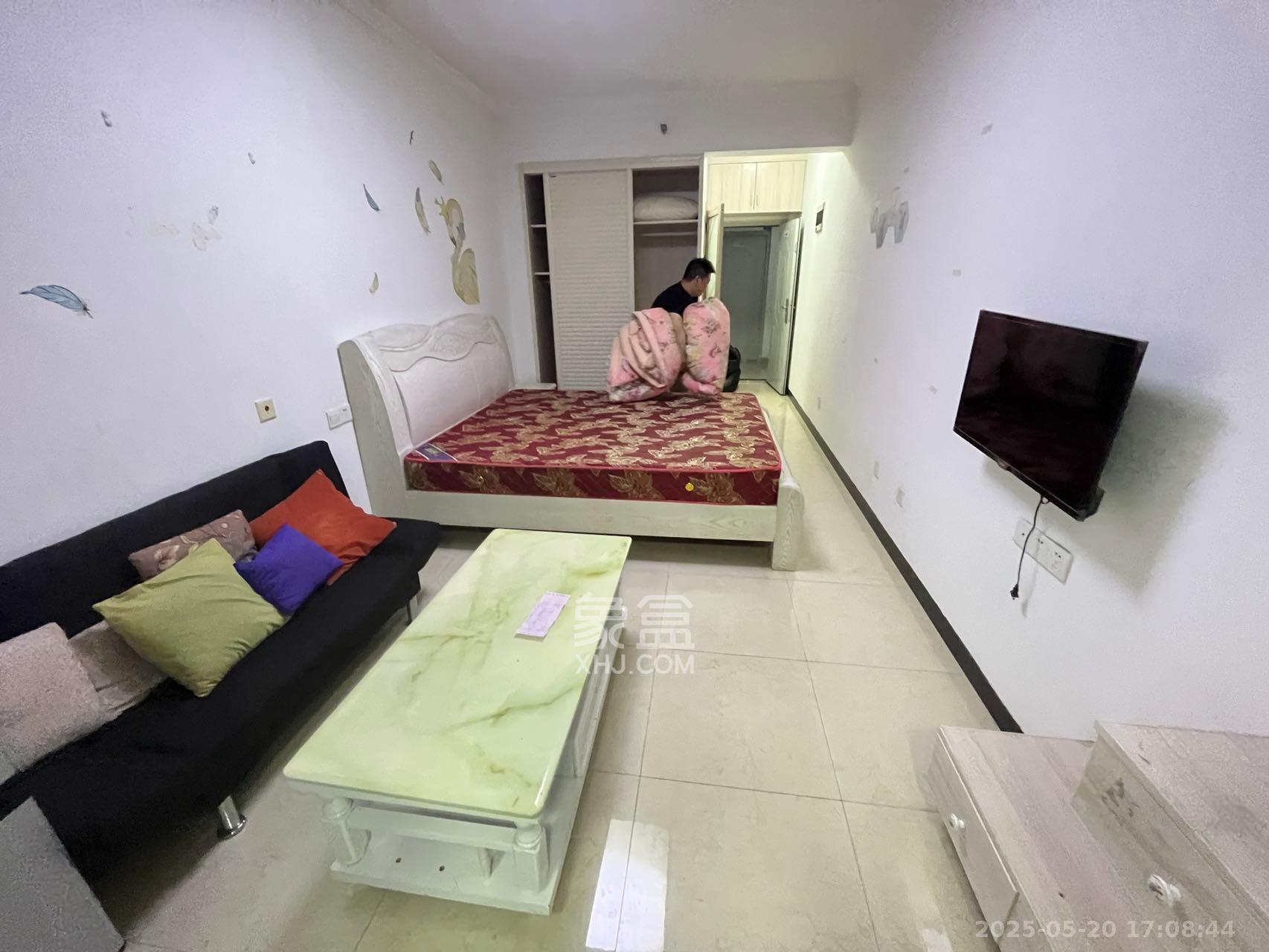 怡海星城  1室1厅1卫    900.0元/月 怡海星城  1室1厅1卫    900.0元/月室内图