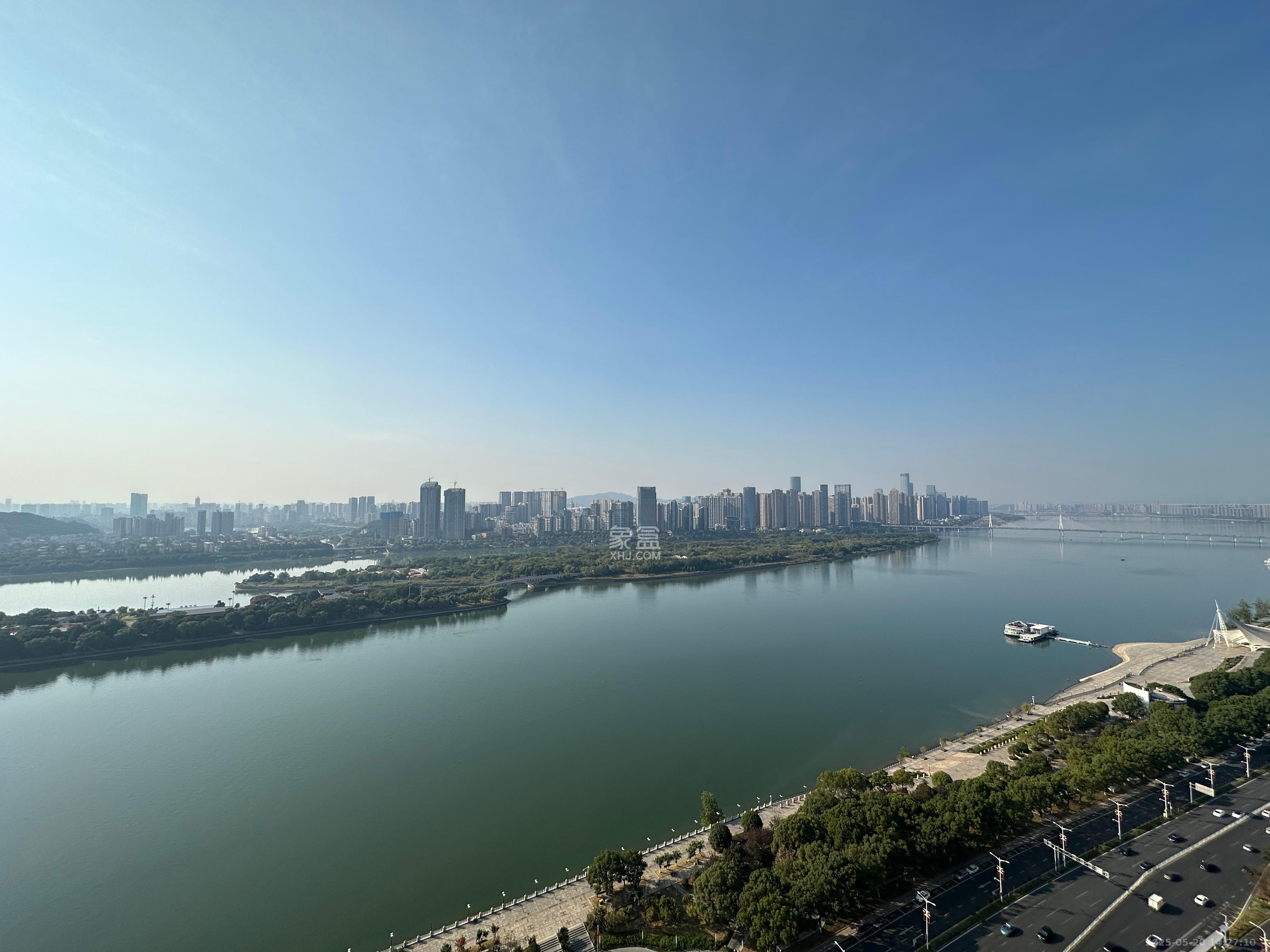 潮宗御苑 4室2厅2卫 6800.0元/月 潮宗御苑 4室2厅2卫 6800.0元/月室内图