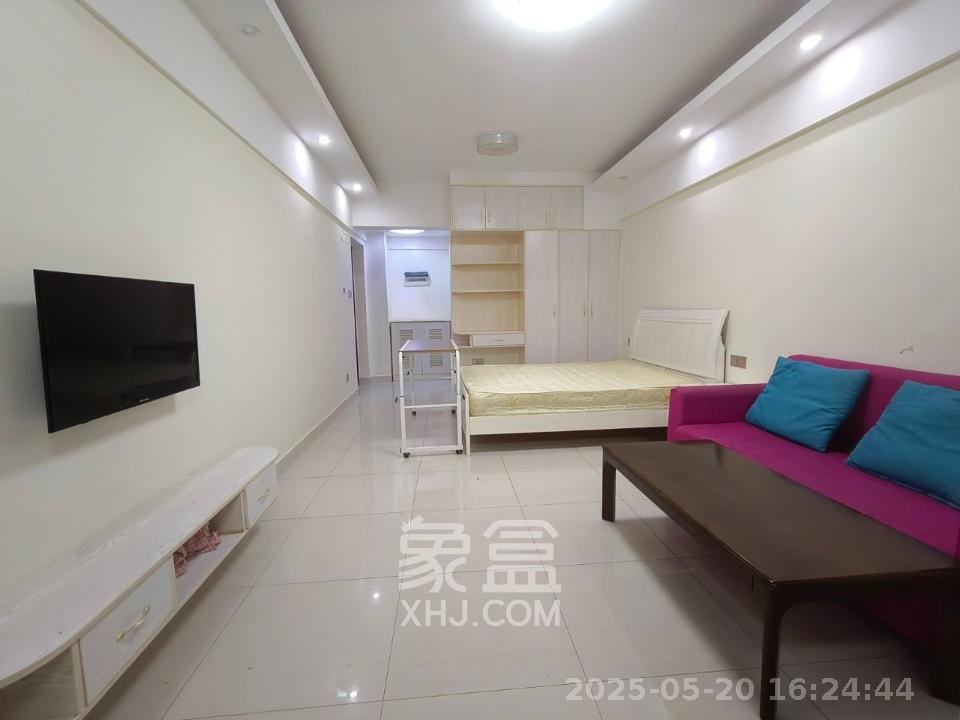 新远时代  1室1厅1卫   1000.00元/月室内图