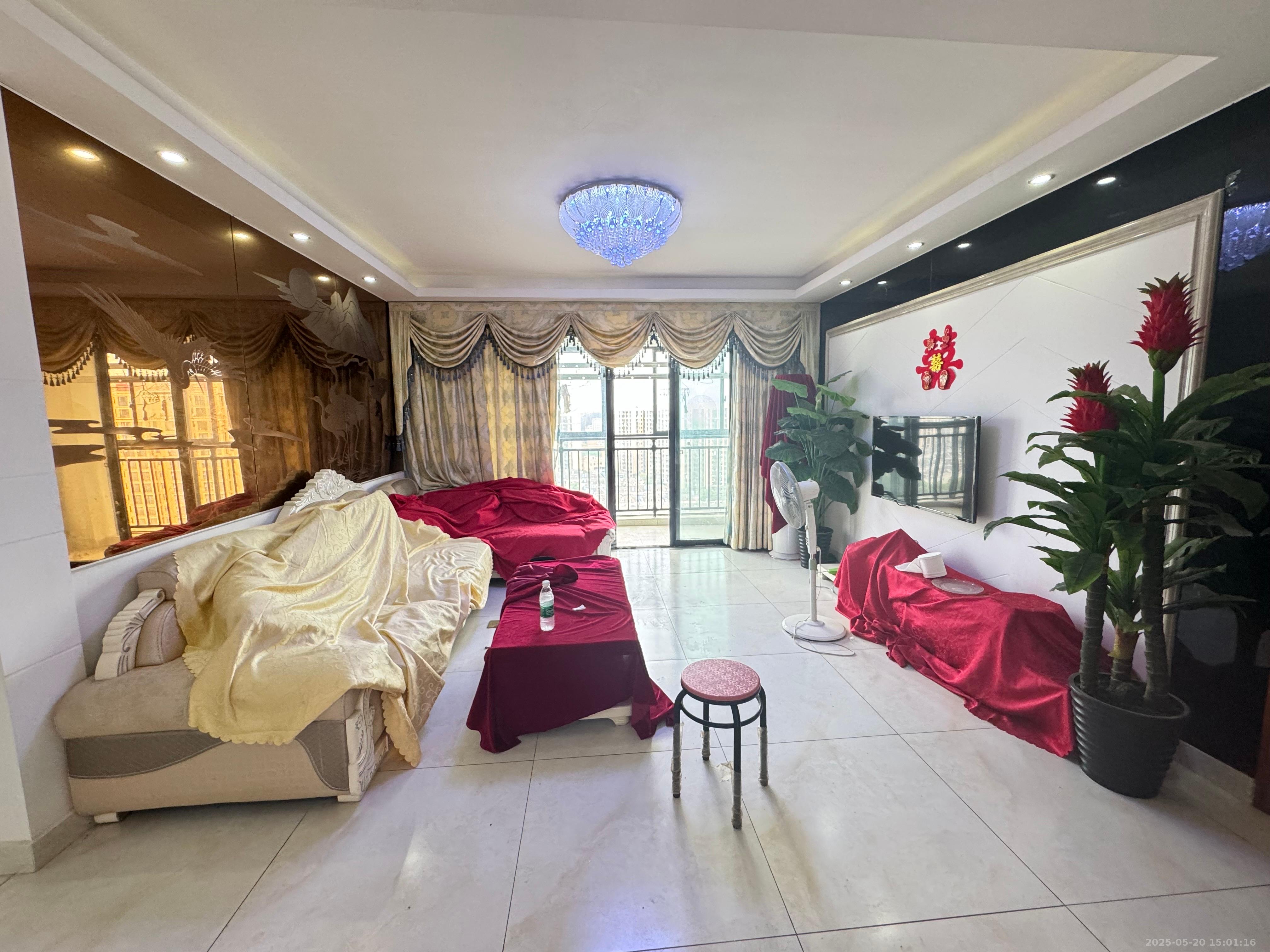 五矿格澜郡  3室2厅2卫    2200.0元/月 五矿格澜郡  3室2厅2卫    2200.0元/月