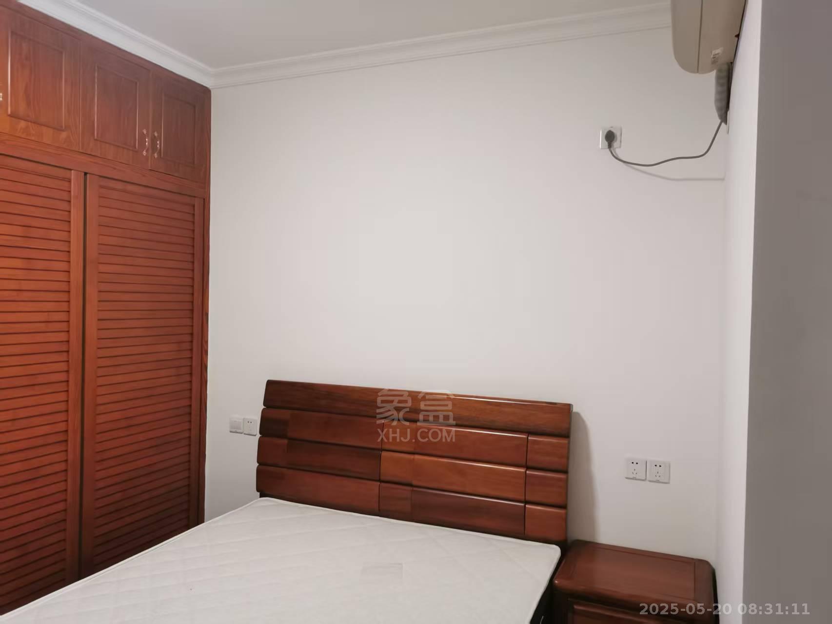 中建御山和苑  3室2厅2卫   2300.00元/月室内图